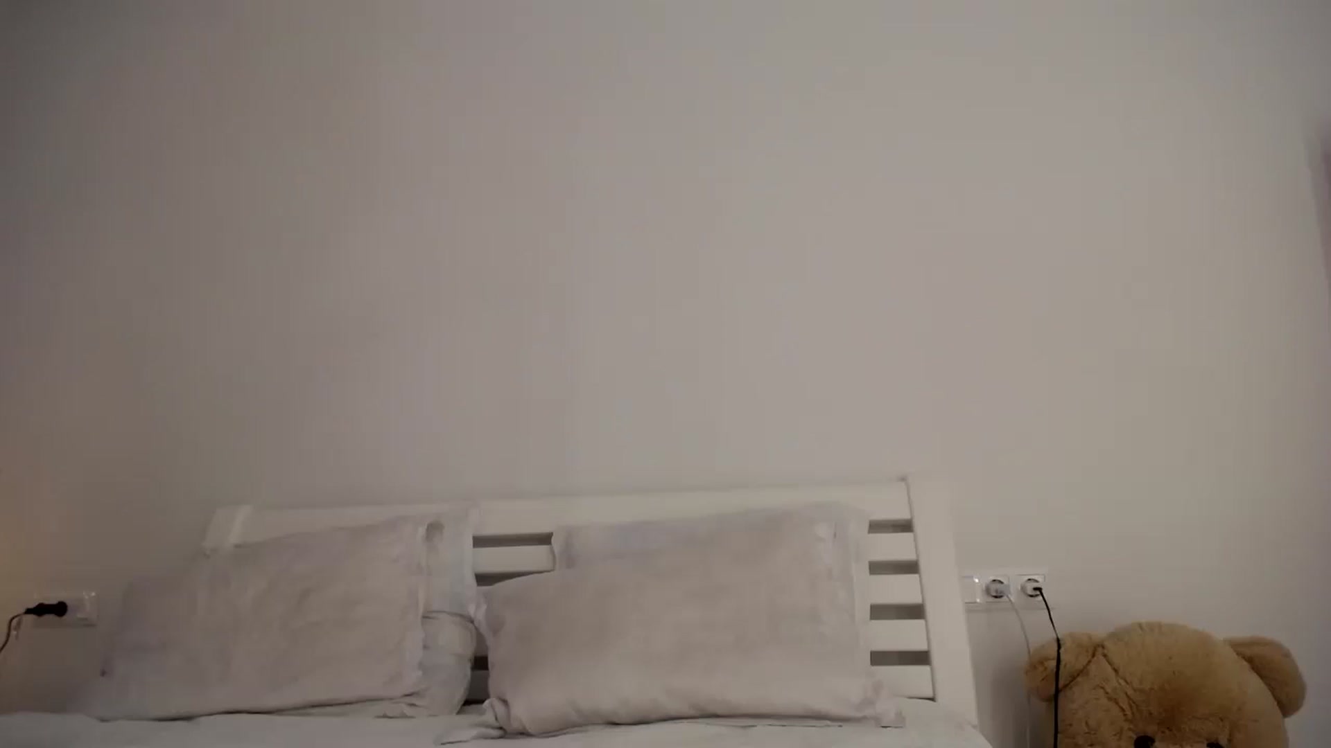 Gallery image thumbnail from AvrilDollX's myfreecams stream on, 01/30/2023, 18:17 image 8 of 20