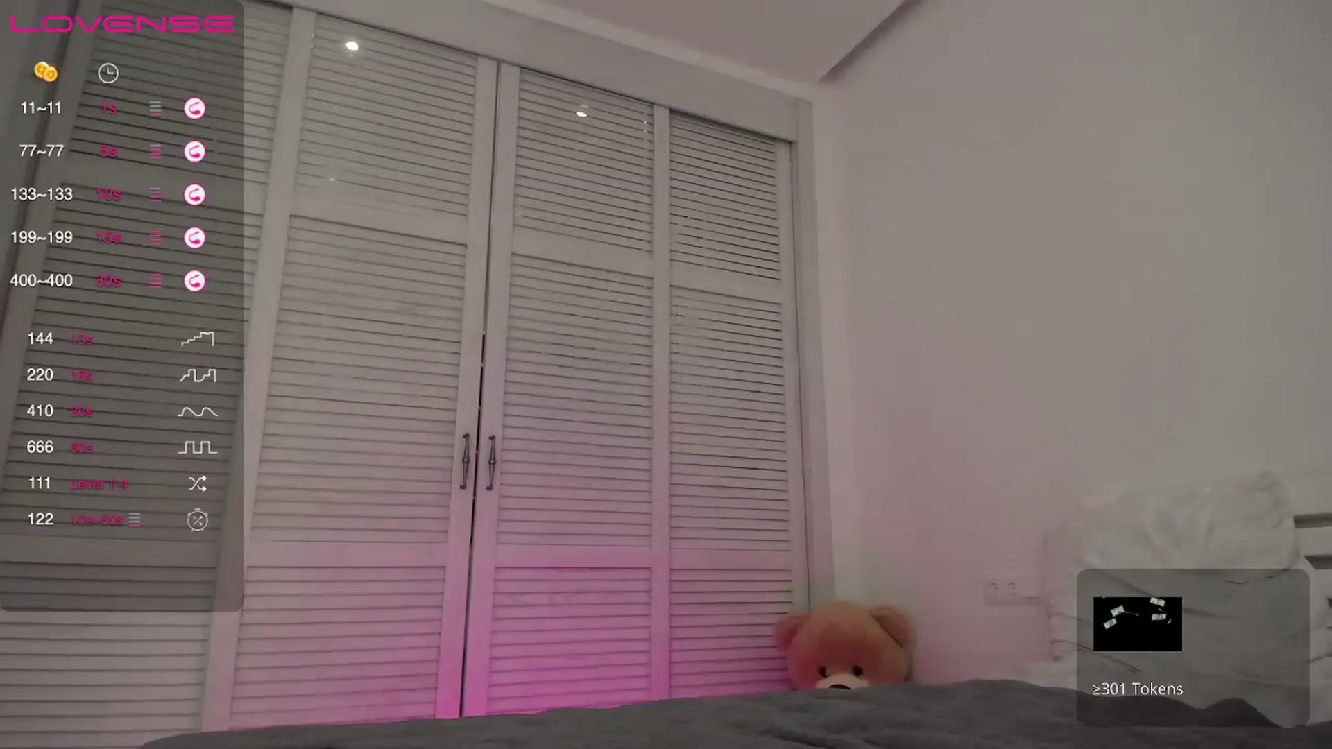 Gallery image thumbnail from AvrilDollX's myfreecams stream on, 08/11/2023, 21:25 image 11 of 20