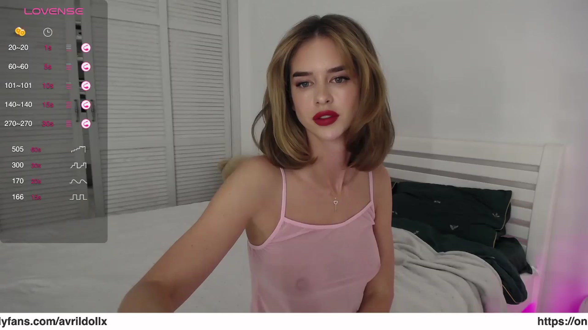 Gallery image thumbnail from AvrilDollX's myfreecams stream on, 08/25/2023, 17:38 image 11 of 20