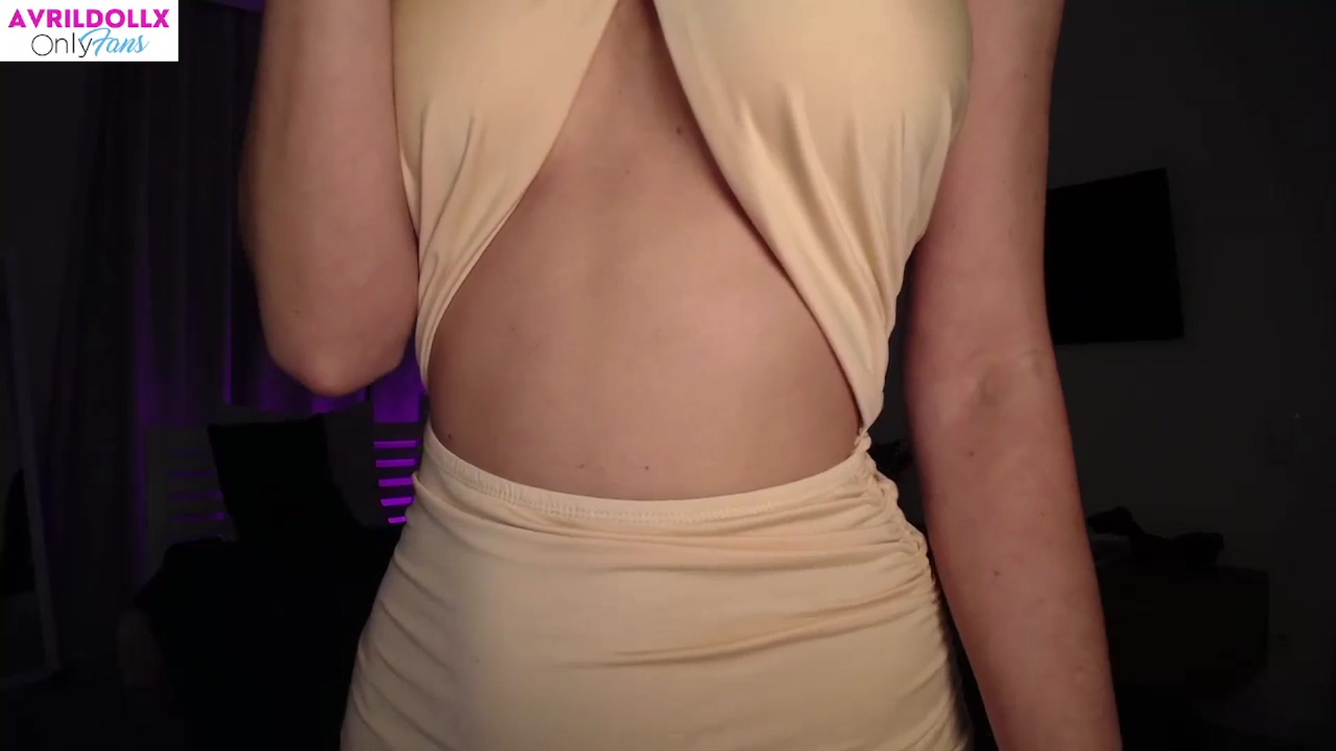 Gallery image thumbnail from AvrilDollX's myfreecams stream on, 10/09/2023, 19:45 image 8 of 20