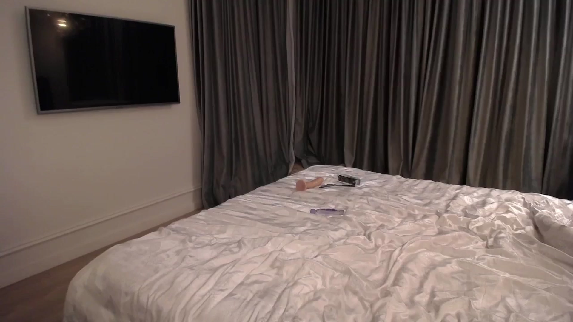 Gallery image thumbnail from AvrilDollX's myfreecams stream on, 02/01/2024, 21:47 image 5 of 20