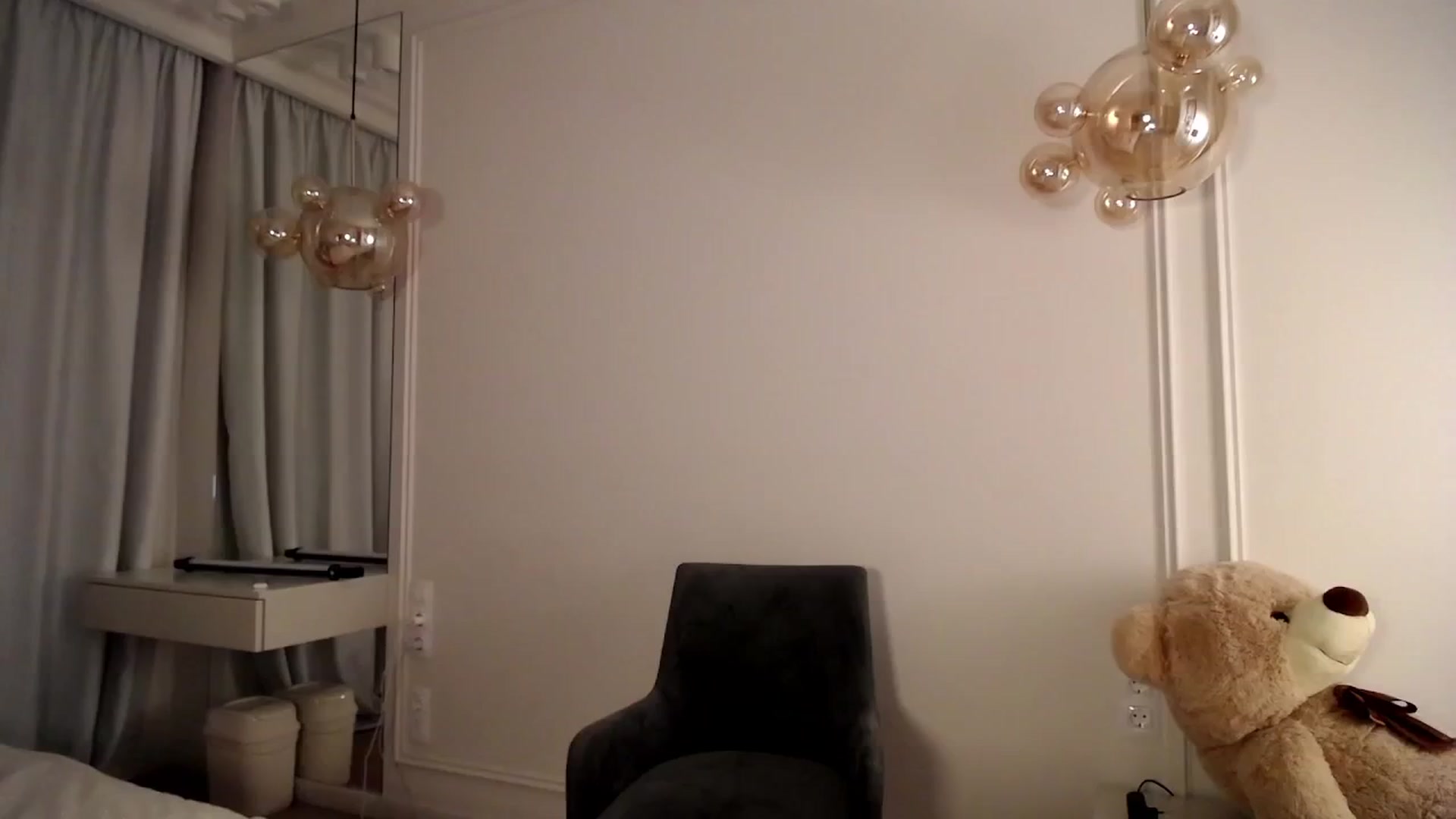 Gallery image thumbnail from AvrilDollX's myfreecams stream on, 05/27/2024, 20:11 image 7 of 20