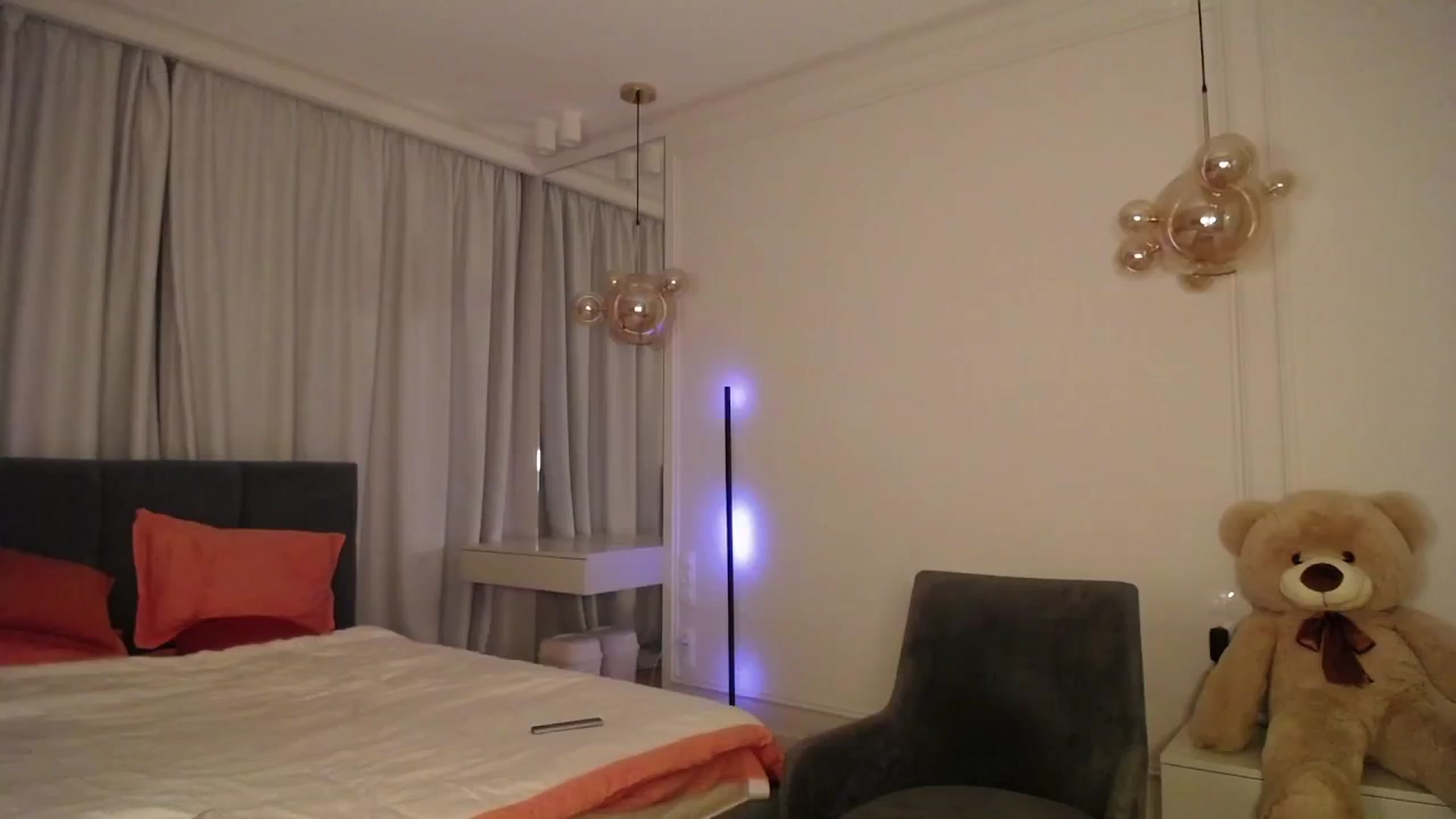 Gallery image thumbnail from AvrilDollX's myfreecams stream on, 05/29/2024, 21:21 image 15 of 20