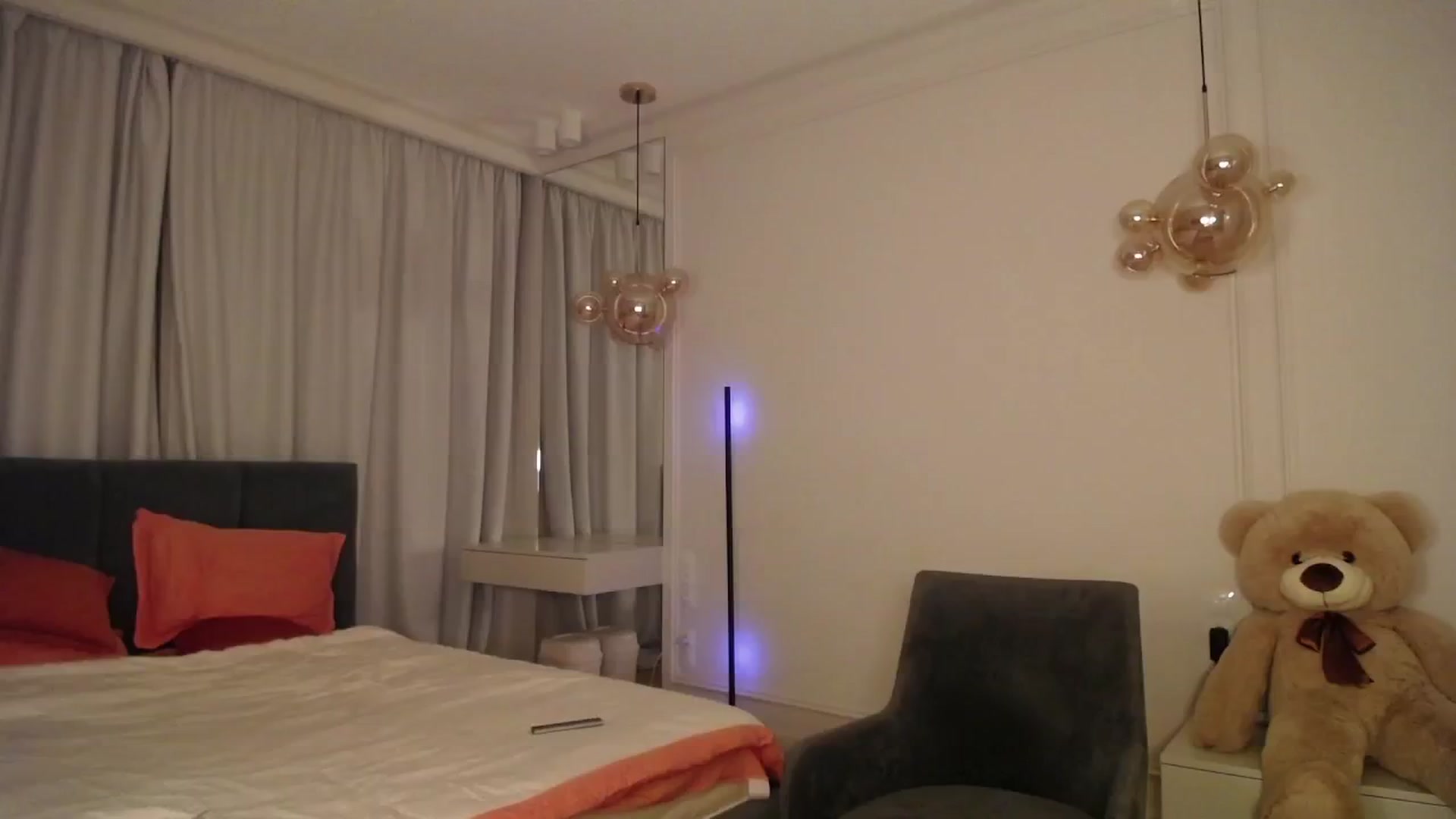 Gallery image thumbnail from AvrilDollX's myfreecams stream on, 05/29/2024, 21:21 image 13 of 20