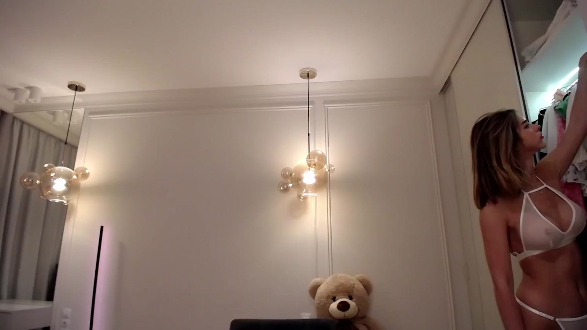 Gallery image thumbnail from AvrilDollX's myfreecams stream on, 05/29/2024, 21:55 image 8 of 20