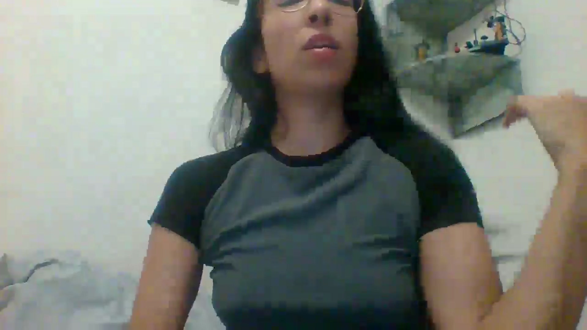 Gallery image thumbnail from AvrilLaddy's myfreecams stream on, 05/18/2025, 12:06 image 7 of 20