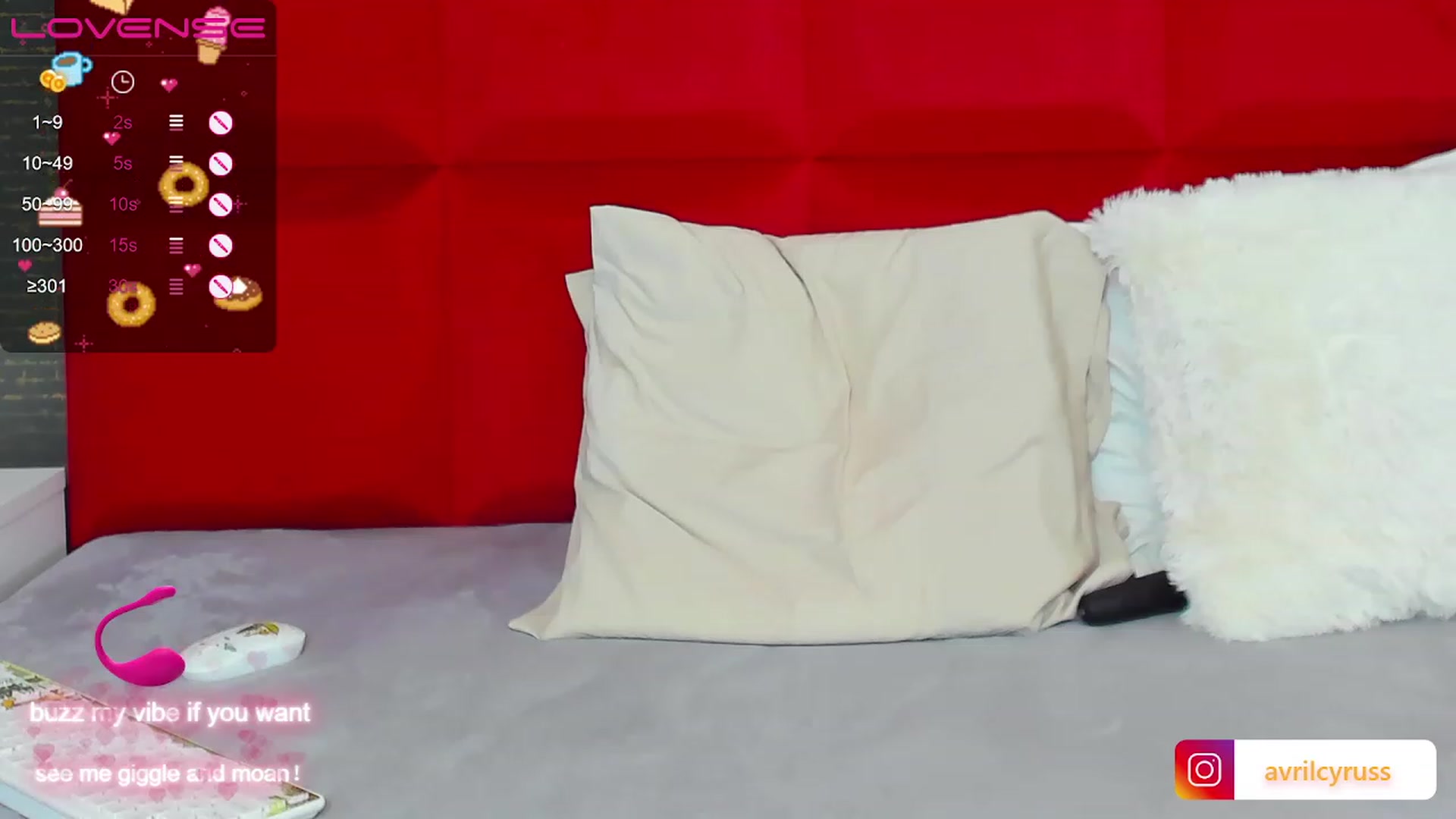 Gallery image thumbnail from Avril_Cyrus's myfreecams stream on, 12/06/2022, 10:52 image 12 of 20