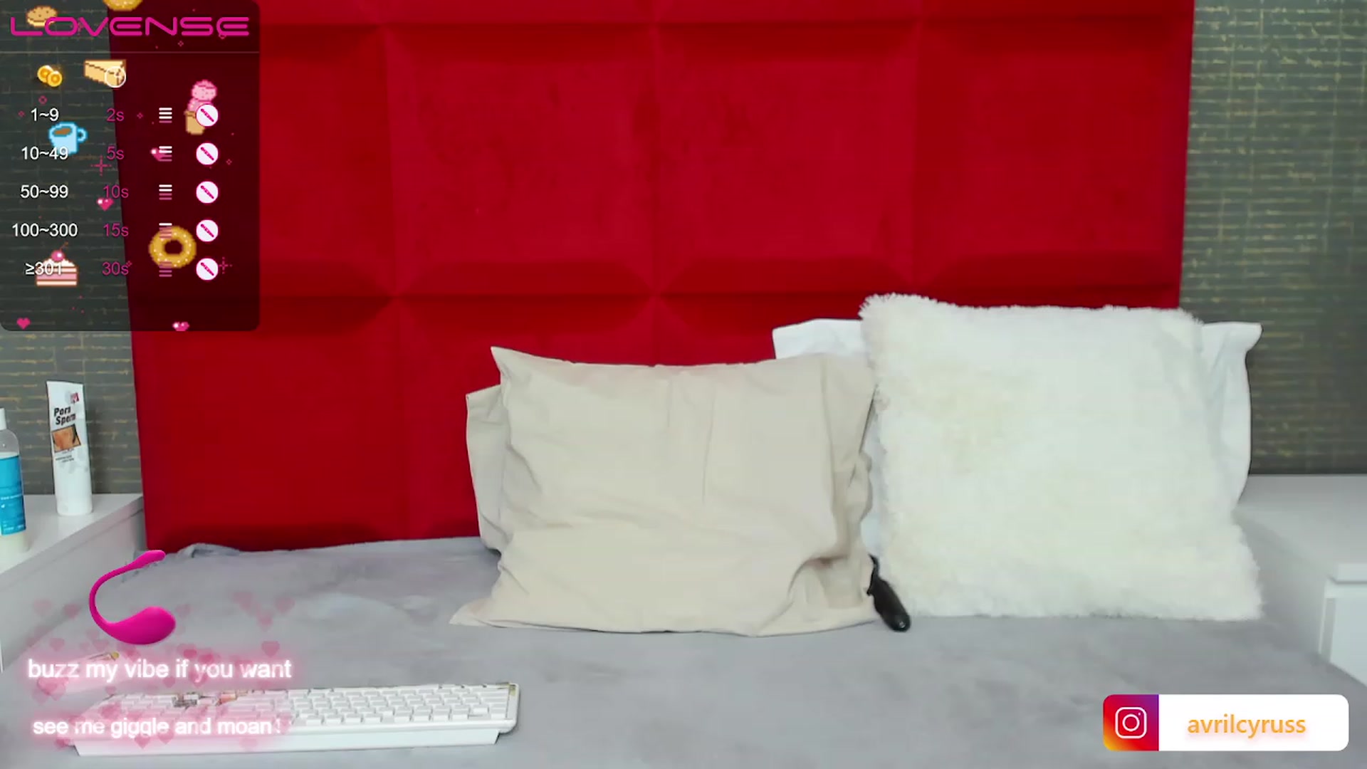 Gallery image thumbnail from Avril_Cyrus's myfreecams stream on, 01/26/2023, 10:57 image 8 of 20