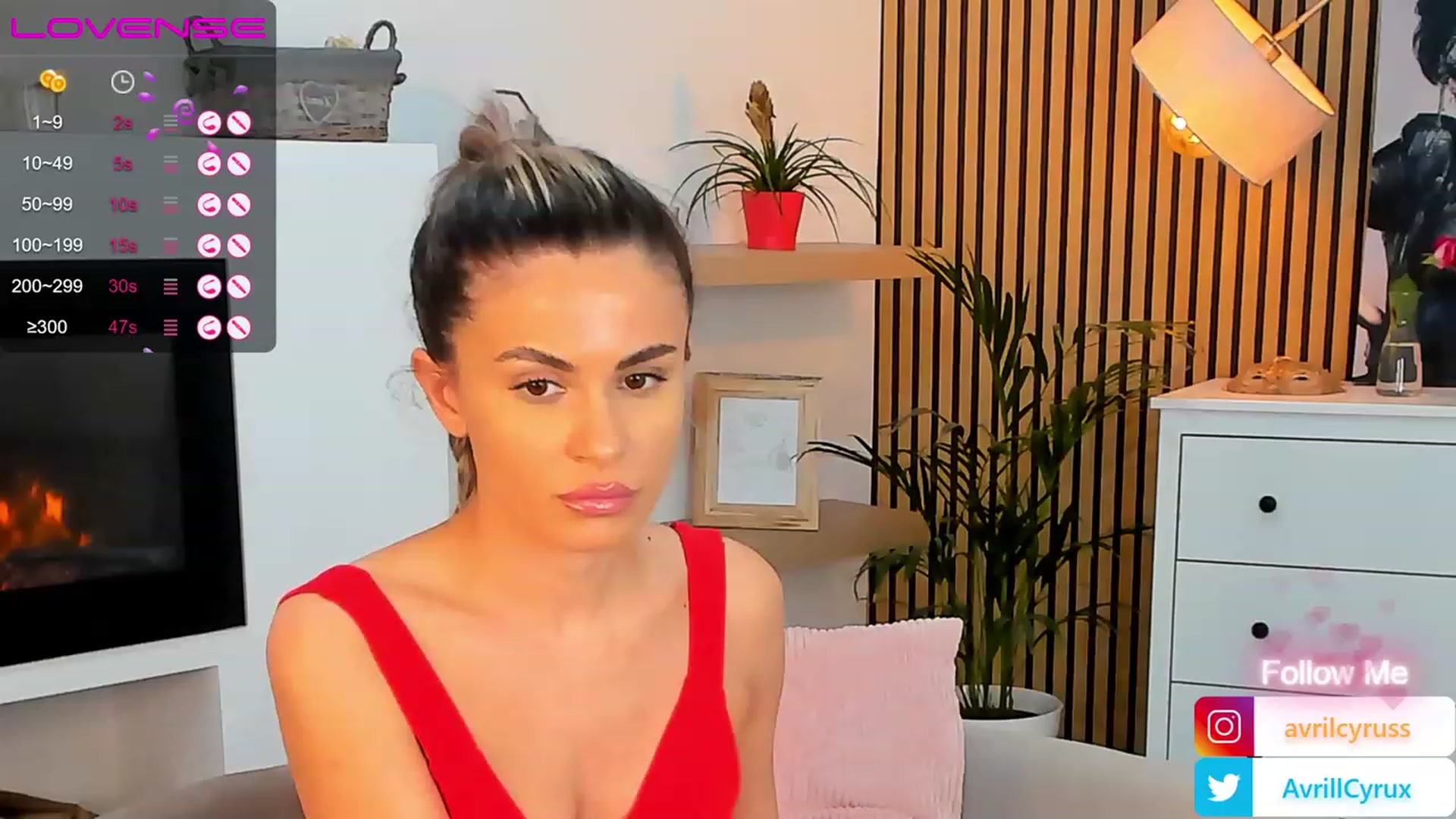 Gallery image thumbnail from Avril_Cyrus's myfreecams stream on, 05/18/2023, 11:59 image 16 of 20