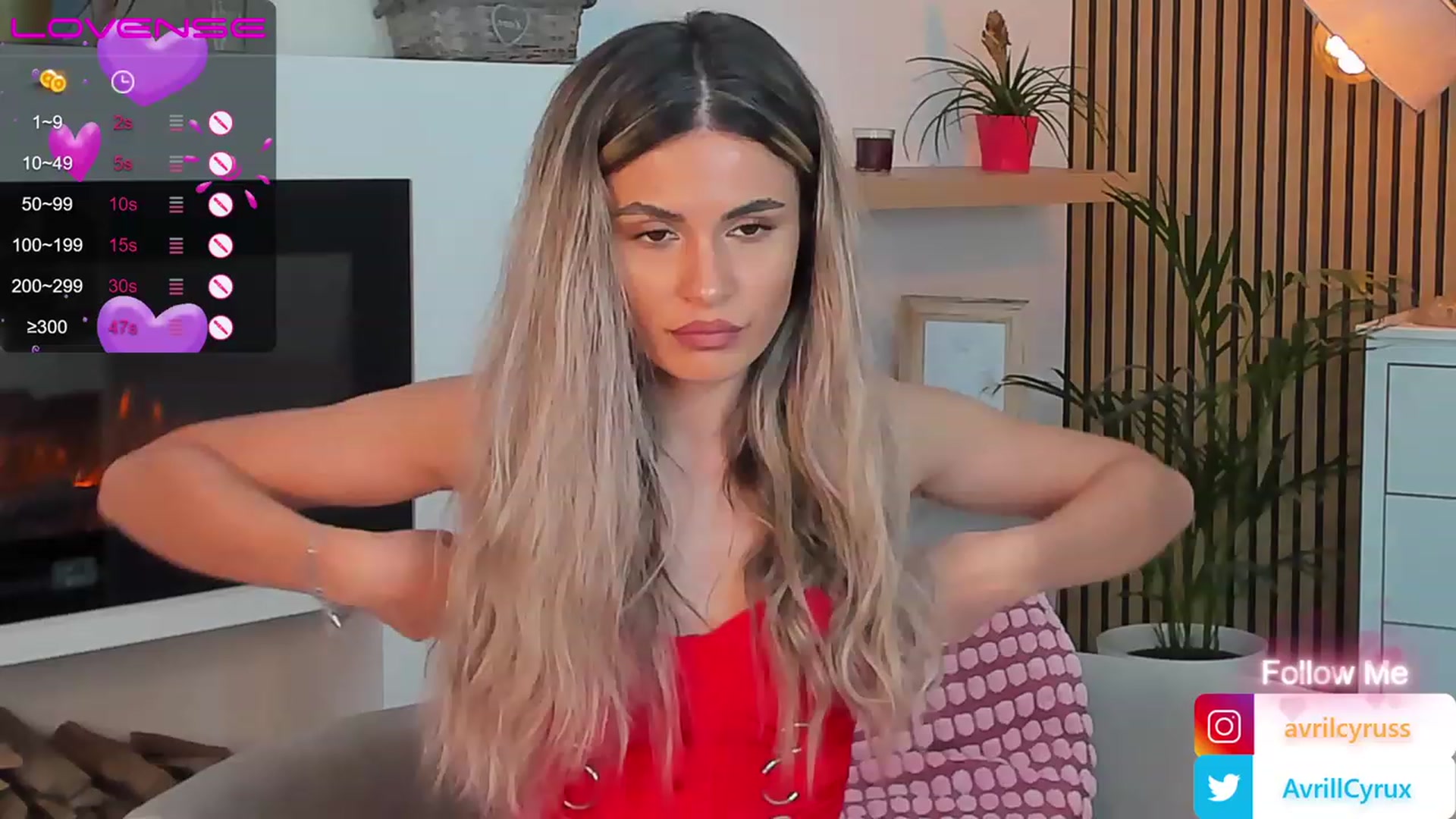Gallery image thumbnail from Avril_Cyrus's myfreecams stream on, 06/27/2023, 12:04 image 9 of 20