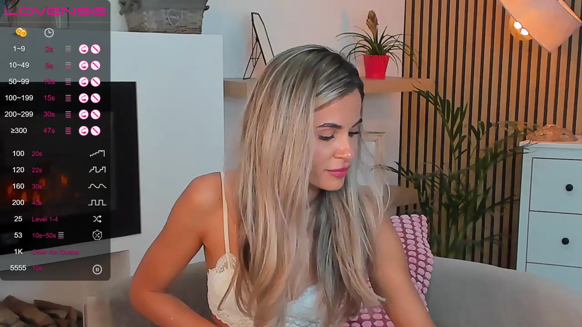Gallery image thumbnail from Avril_Cyrus's myfreecams stream on, 07/22/2023, 13:21 image 19 of 20