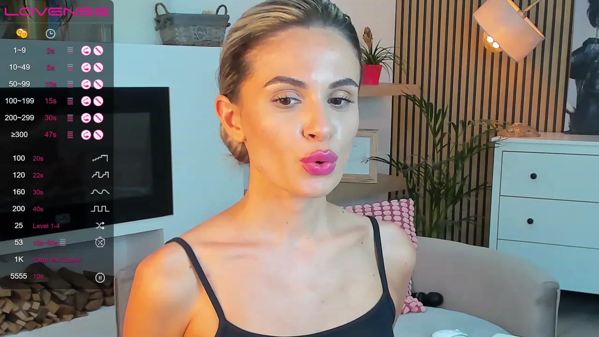 Gallery image thumbnail from Avril_Cyrus's myfreecams stream on, 07/23/2023, 15:26 image 4 of 20