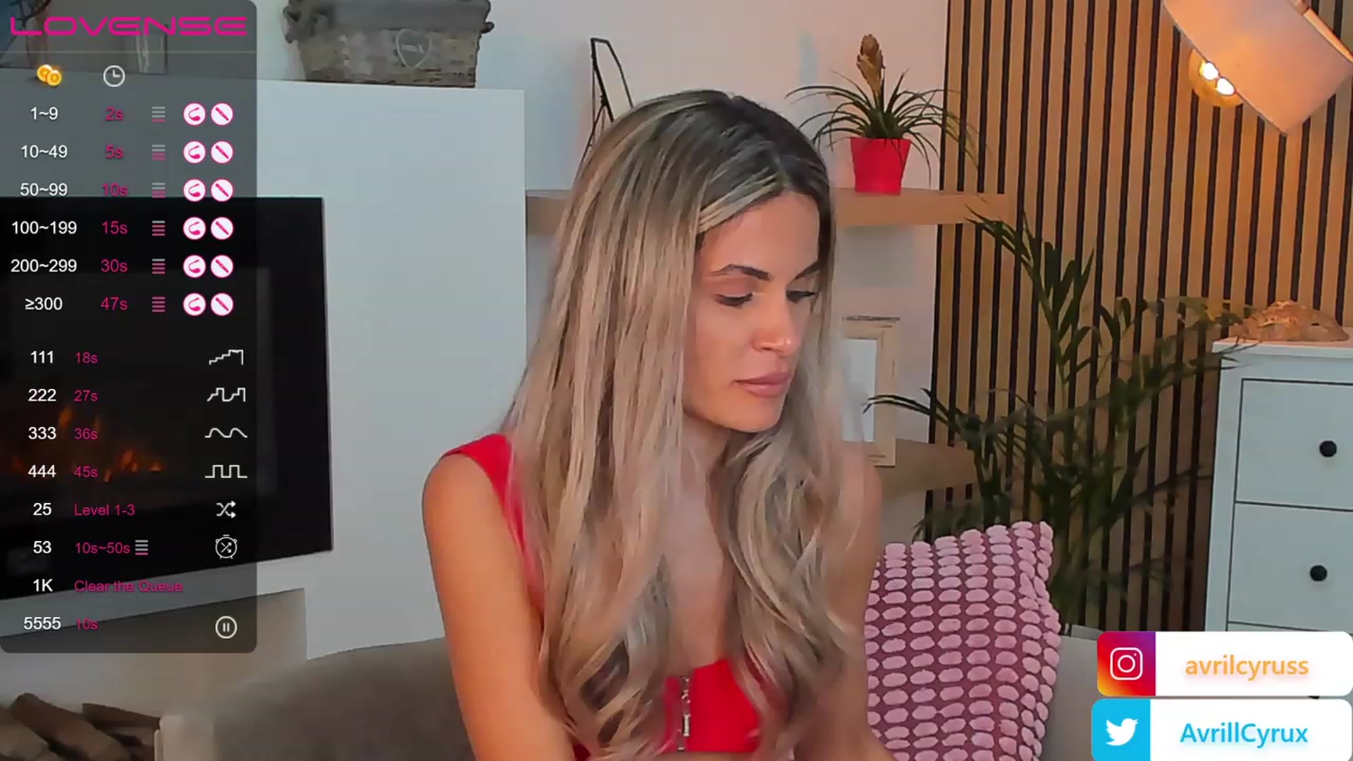Gallery image thumbnail from Avril_Cyrus's myfreecams stream on, 07/29/2023, 09:44 image 6 of 20