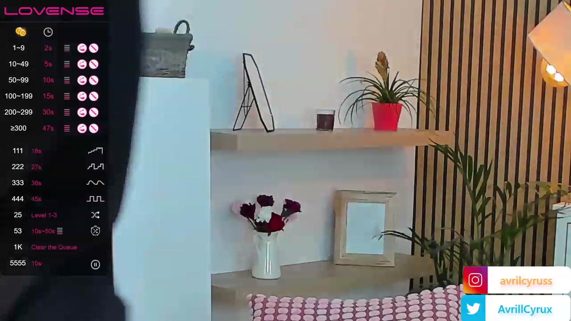 Gallery image thumbnail from Avril_Cyrus's myfreecams stream on, 07/29/2023, 12:01 image 17 of 20