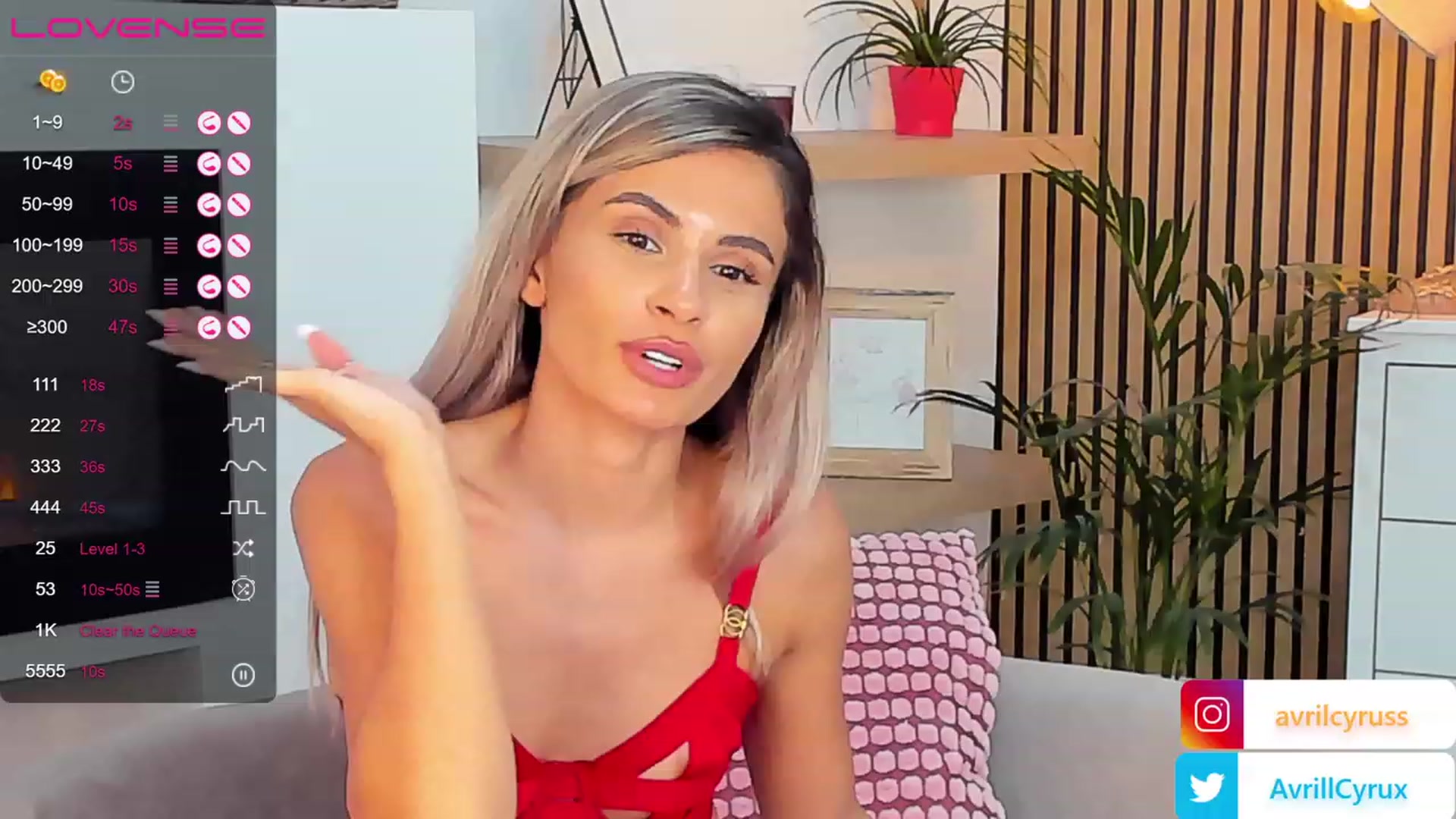 Gallery image thumbnail from Avril_Cyrus's myfreecams stream on, 08/08/2023, 11:06 image 18 of 20