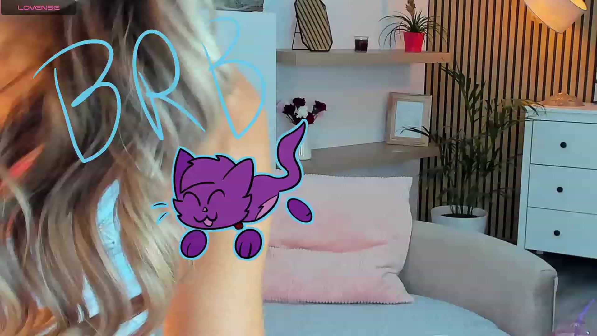Gallery image thumbnail from Avril_Cyrus's myfreecams stream on, 09/13/2023, 12:39 image 11 of 20