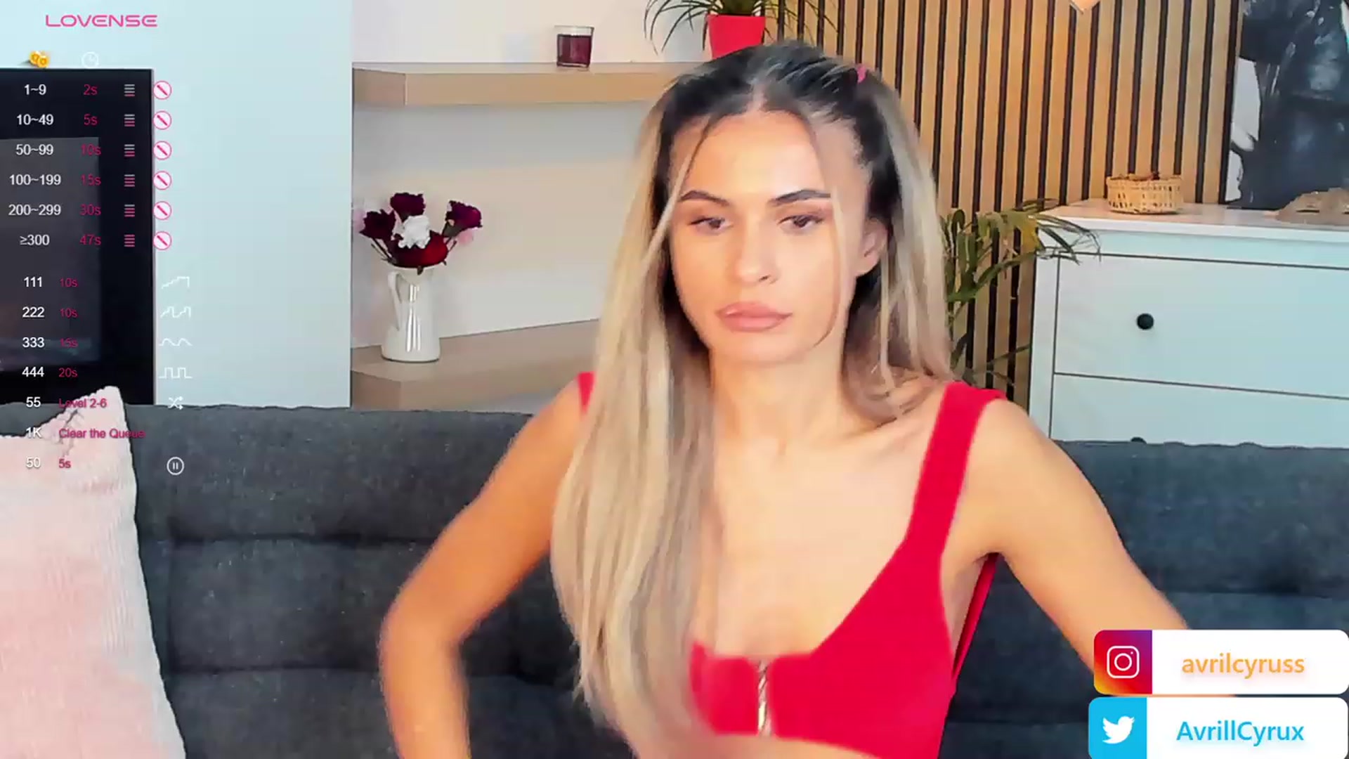 Gallery image thumbnail from Avril_Cyrus's myfreecams stream on, 10/12/2023, 08:49 image 12 of 20