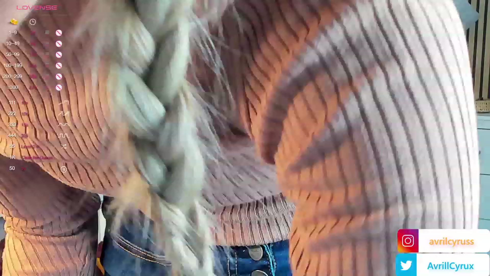Gallery image thumbnail from Avril_Cyrus's myfreecams stream on, 10/18/2023, 13:10 image 15 of 20