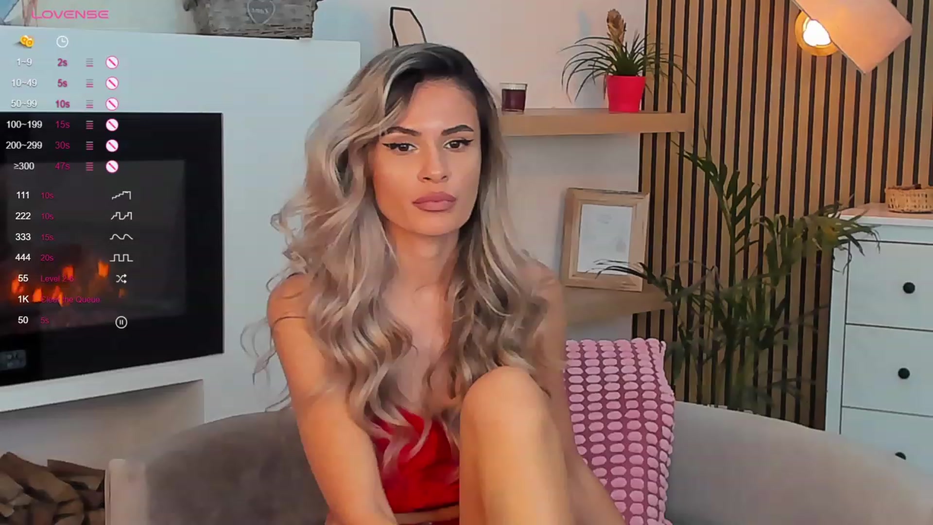Gallery image thumbnail from Avril_Cyrus's myfreecams stream on, 10/24/2023, 09:03 image 12 of 20