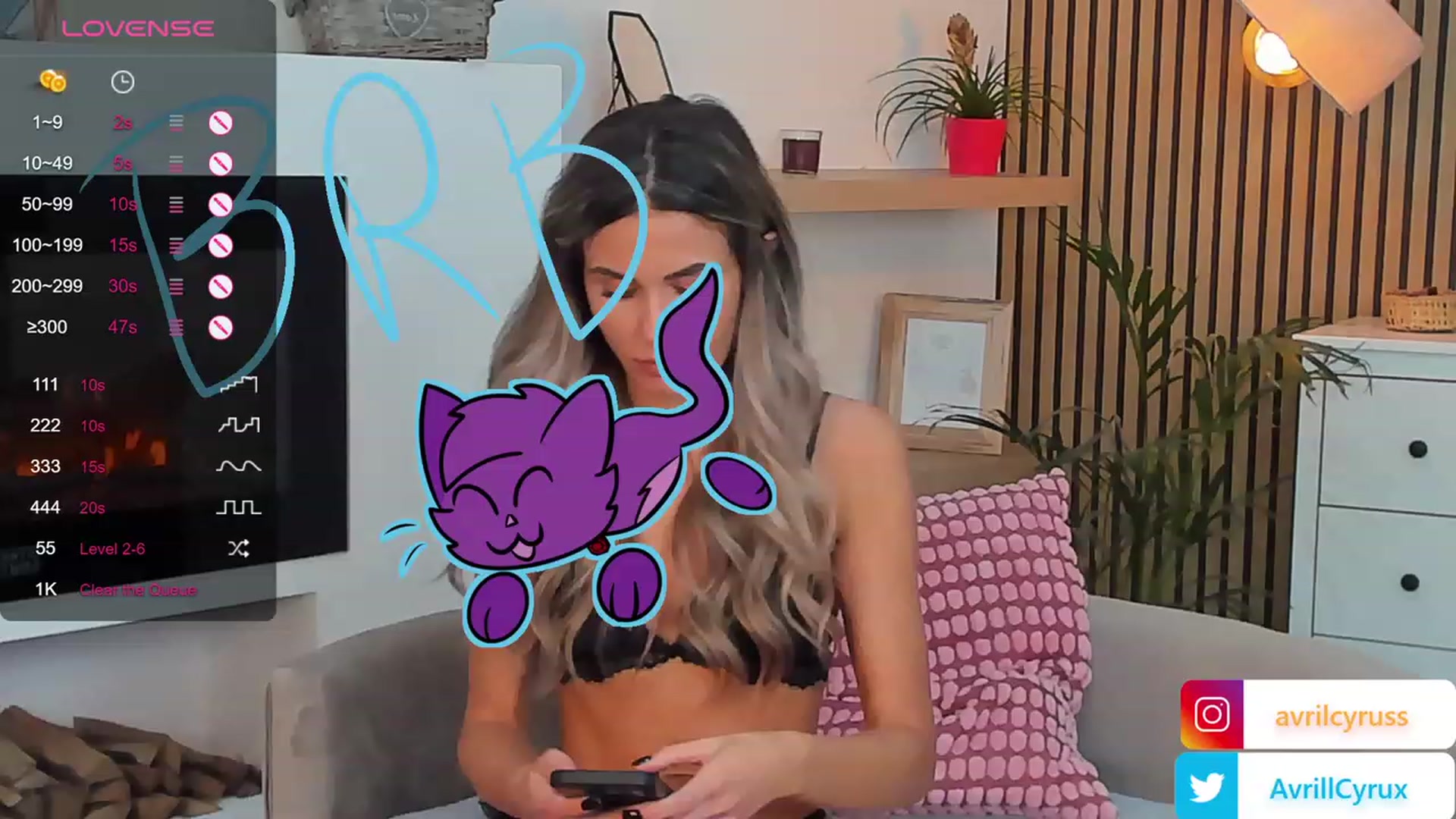 Gallery image thumbnail from Avril_Cyrus's myfreecams stream on, 10/26/2023, 12:58 image 15 of 20