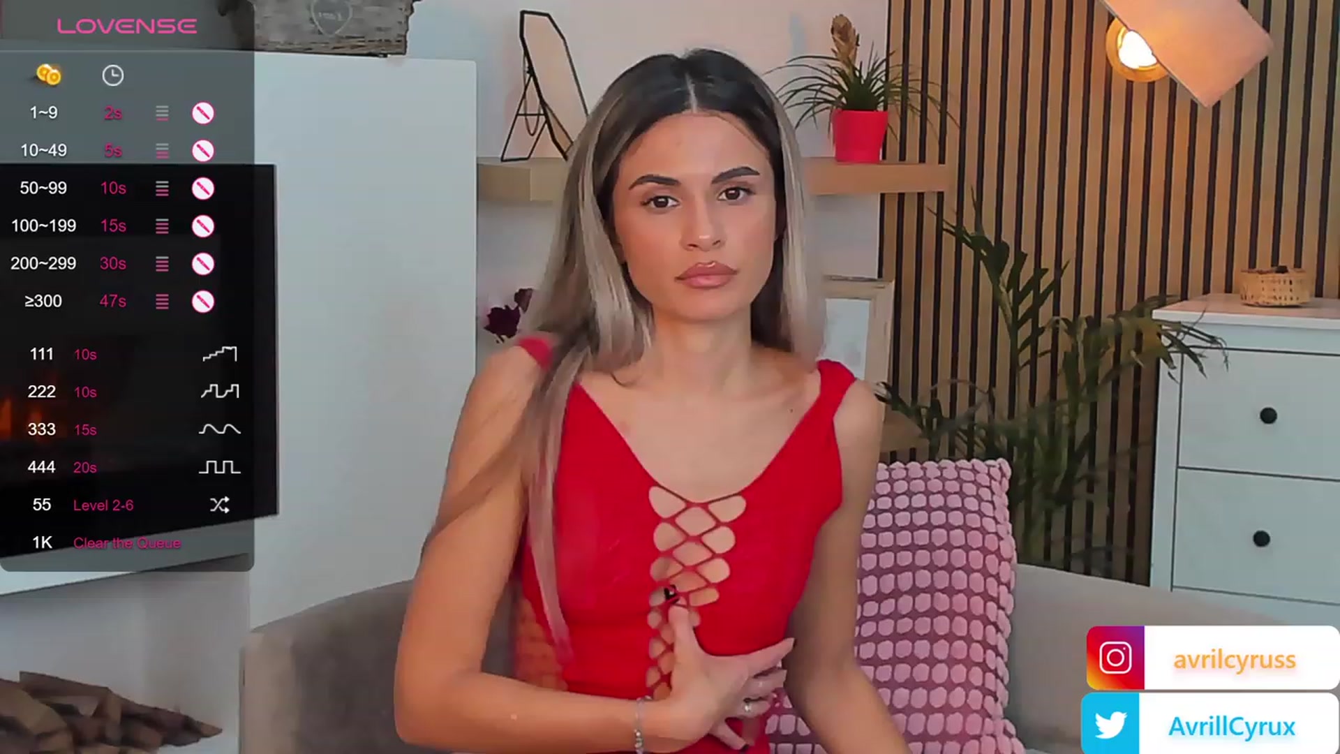 Gallery image thumbnail from Avril_Cyrus's myfreecams stream on, 11/03/2023, 12:59 image 13 of 20