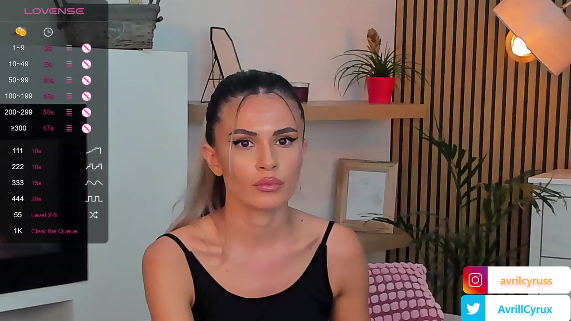 Gallery image thumbnail from Avril_Cyrus's myfreecams stream on, 11/09/2023, 10:13 image 9 of 20