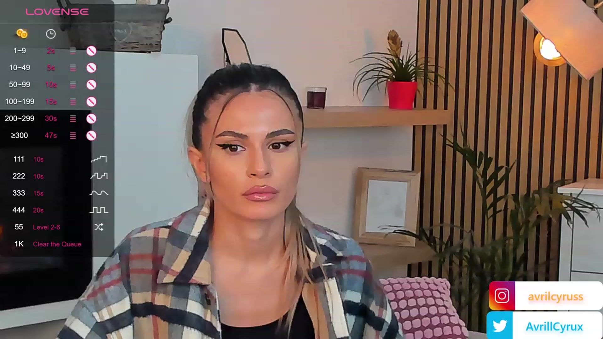 Gallery image thumbnail from Avril_Cyrus's myfreecams stream on, 11/09/2023, 10:13 image 1 of 20