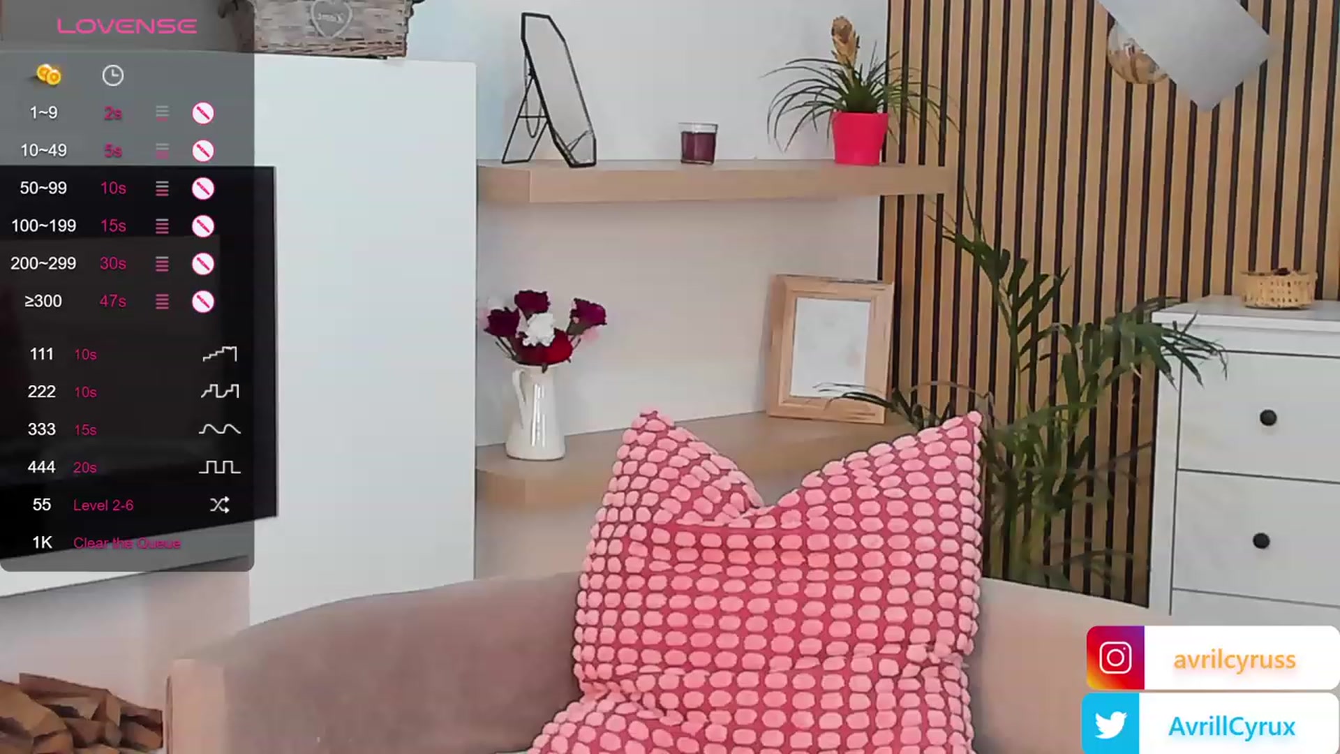Gallery image thumbnail from Avril_Cyrus's myfreecams stream on, 11/10/2023, 14:01 image 20 of 20