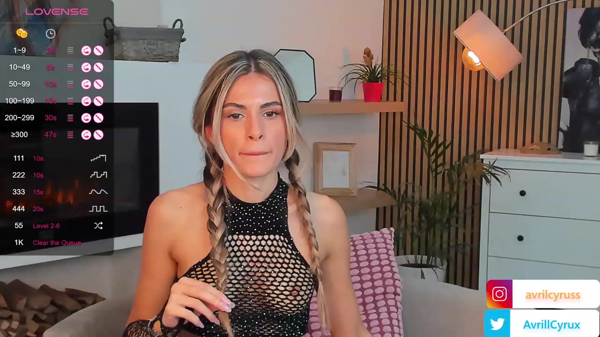 Gallery image thumbnail from Avril_Cyrus's myfreecams stream on, 11/24/2023, 09:58 image 20 of 20
