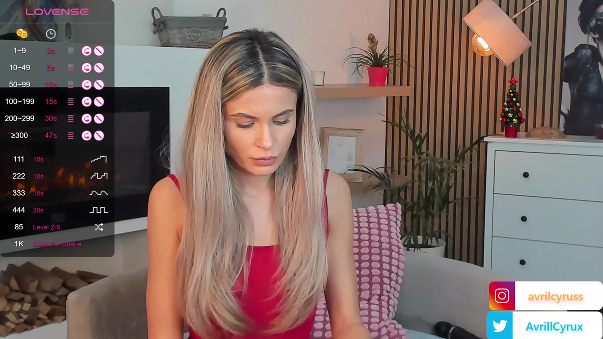 Gallery image thumbnail from Avril_Cyrus's myfreecams stream on, 12/18/2023, 14:16 image 5 of 20