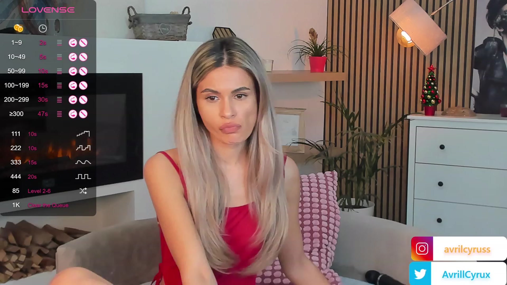 Gallery image thumbnail from Avril_Cyrus's myfreecams stream on, 12/18/2023, 14:16 image 3 of 20