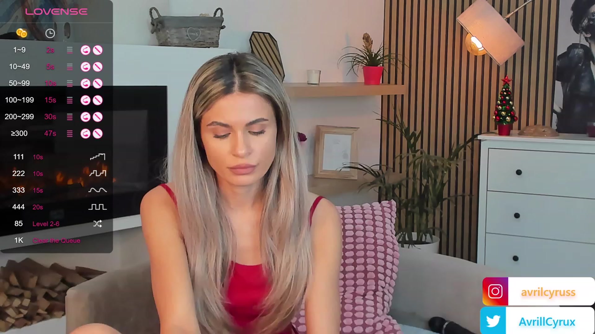 Gallery image thumbnail from Avril_Cyrus's myfreecams stream on, 12/18/2023, 14:16 image 1 of 20