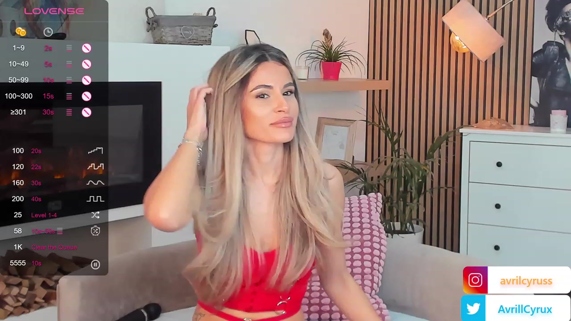 Gallery image thumbnail from Avril_Cyrus's myfreecams stream on, 01/16/2024, 09:23 image 2 of 20