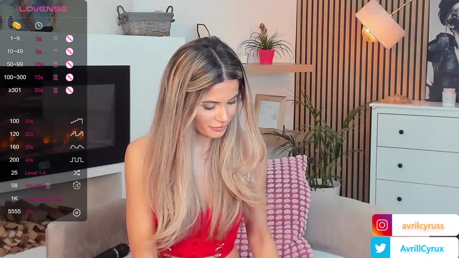 Gallery image thumbnail from Avril_Cyrus's myfreecams stream on, 01/16/2024, 09:23 image 3 of 20