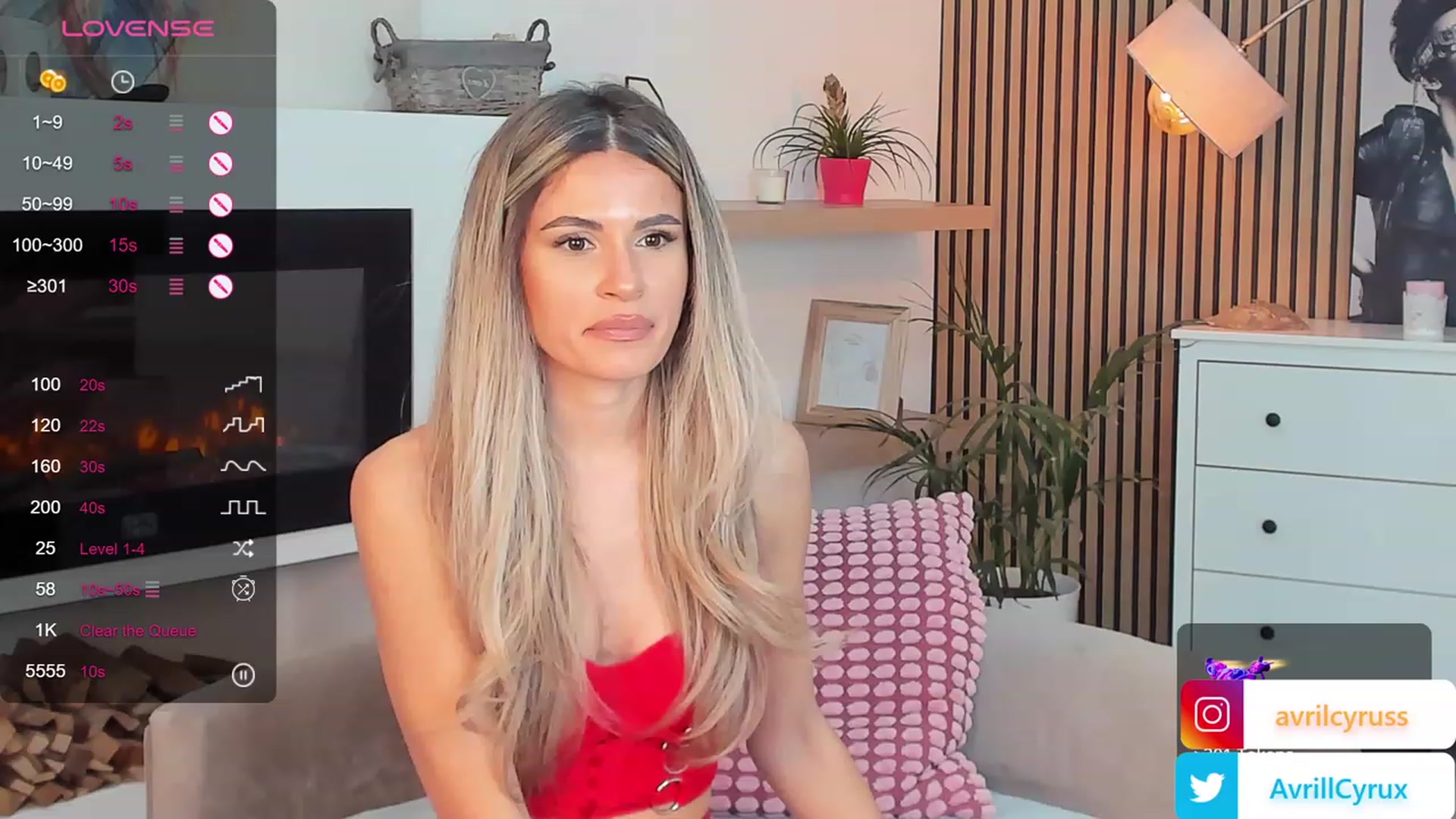 Gallery image thumbnail from Avril_Cyrus's myfreecams stream on, 01/16/2024, 09:23 image 10 of 20