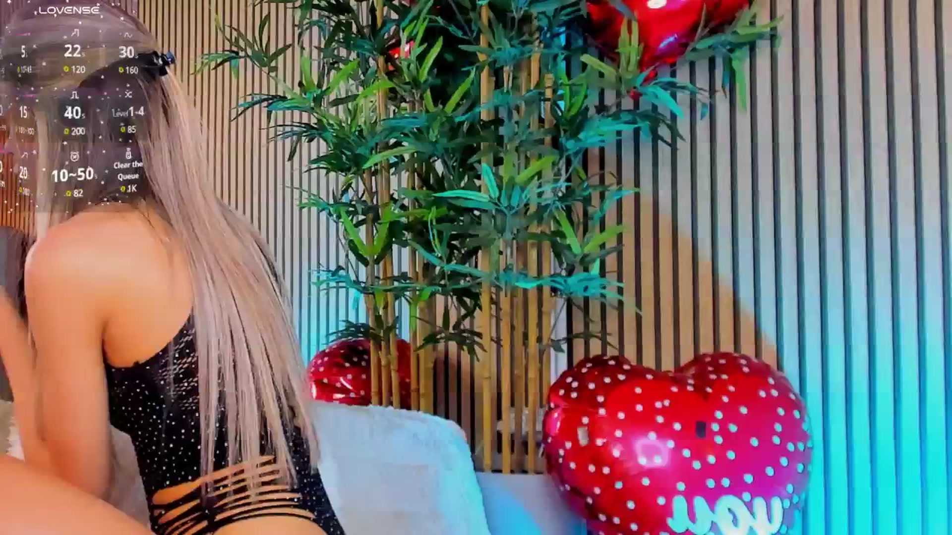 Gallery image thumbnail from Avril_Cyrus's myfreecams stream on, 02/14/2025, 12:13 image 14 of 20
