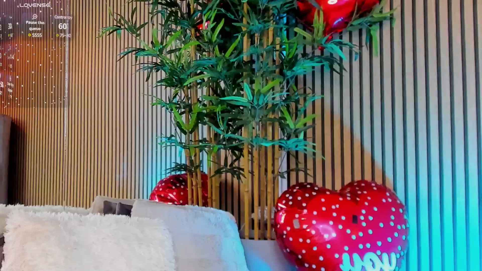 Gallery image thumbnail from Avril_Cyrus's myfreecams stream on, 02/14/2025, 12:13 image 18 of 20