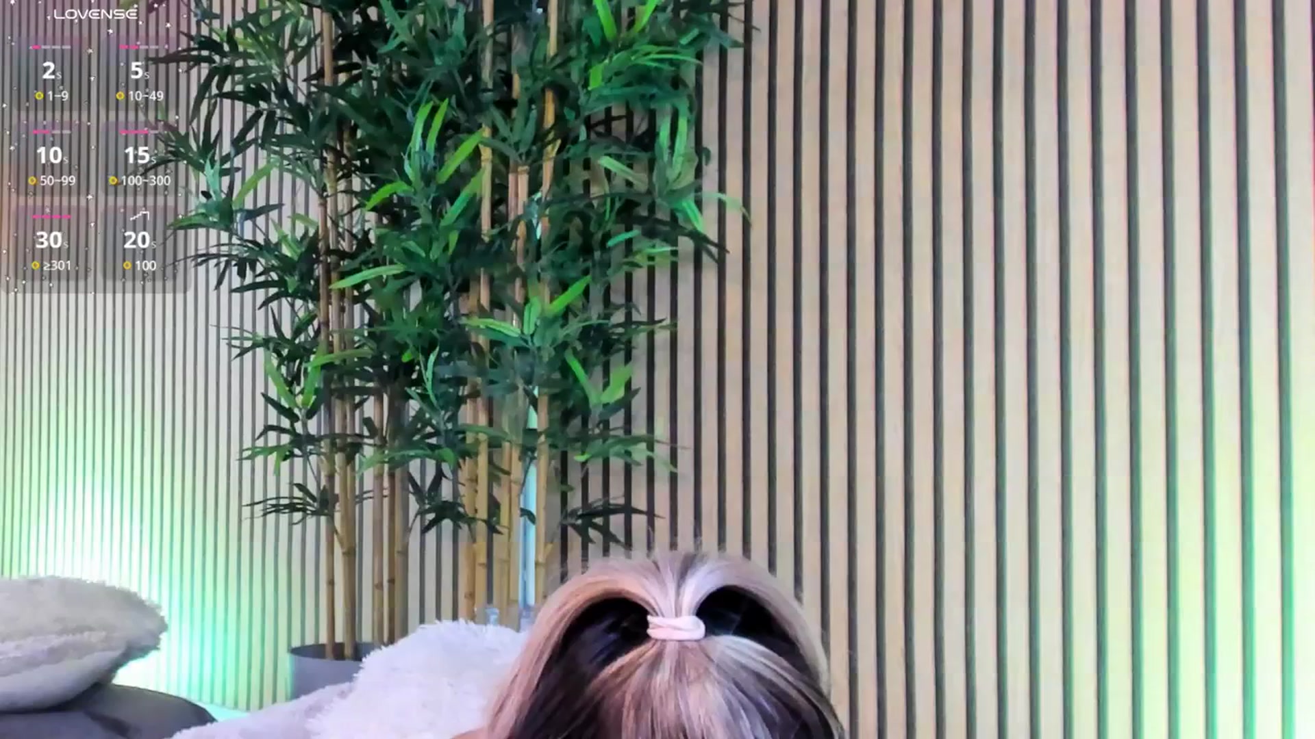 Gallery image thumbnail from Avril_Cyrus's myfreecams stream on, 03/20/2025, 15:15 image 3 of 20