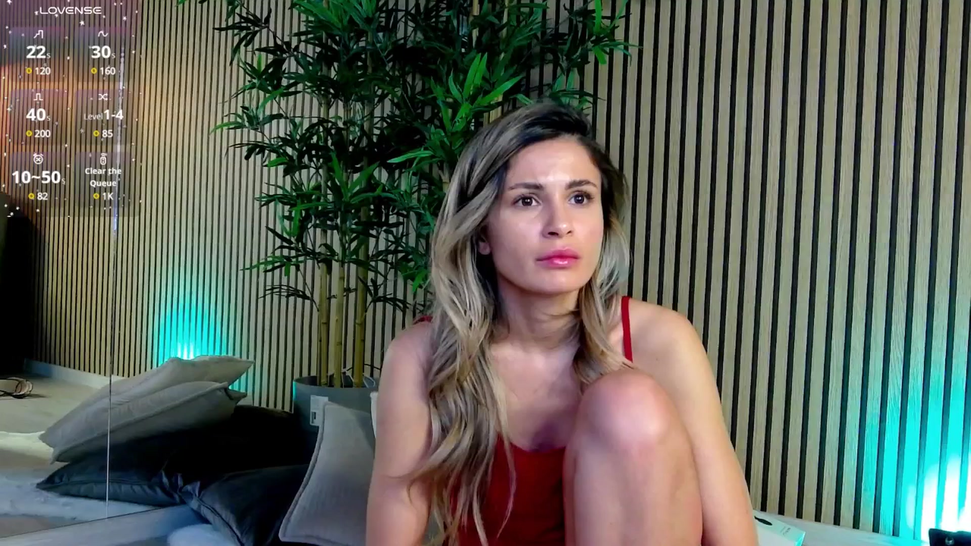 Gallery image thumbnail from Avril_Cyrus's myfreecams stream on, 05/16/2025, 13:05 image 5 of 20