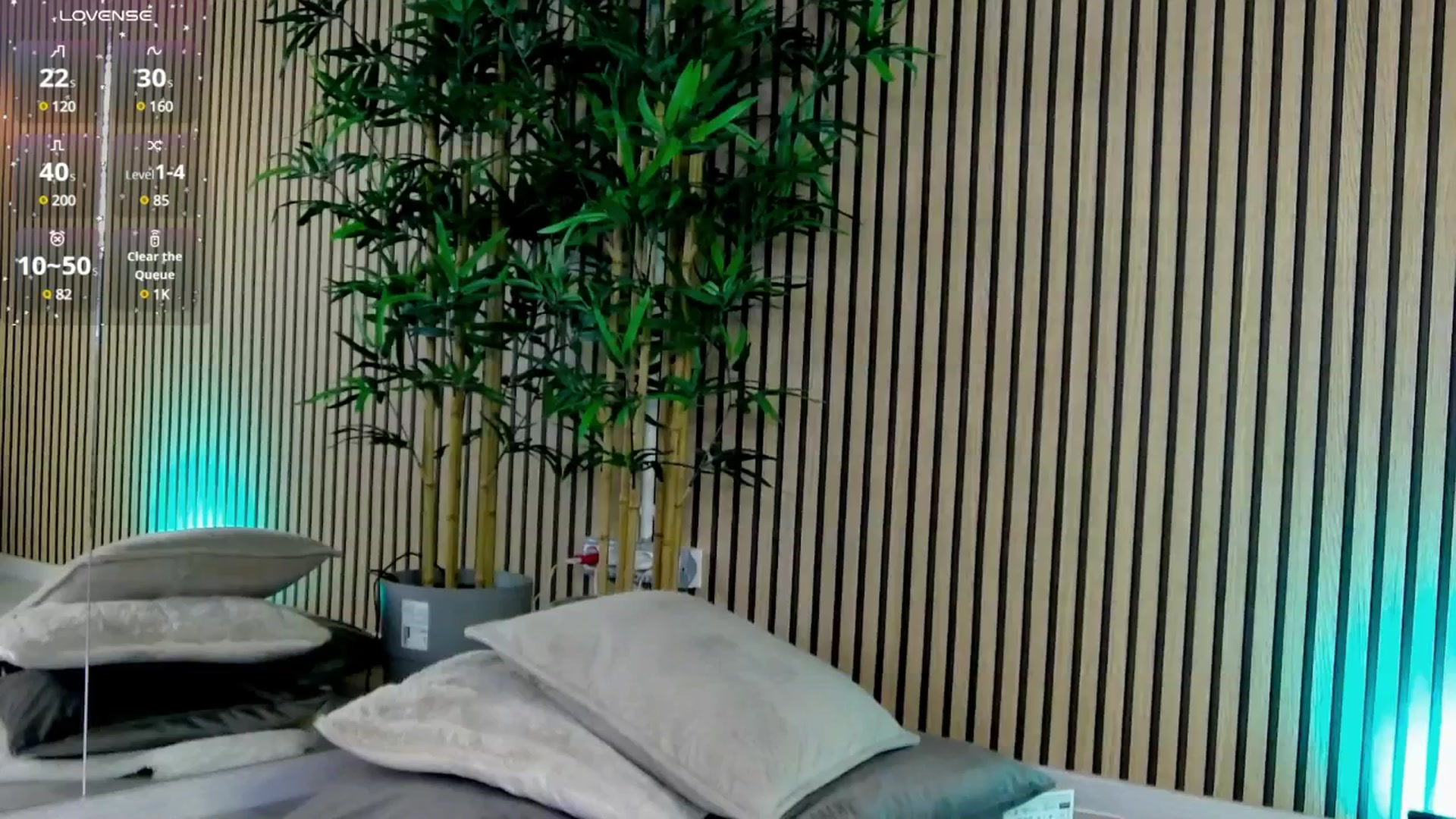 Gallery image thumbnail from Avril_Cyrus's myfreecams stream on, 05/27/2025, 10:27 image 3 of 20