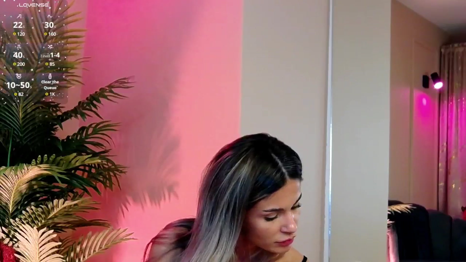 Gallery image thumbnail from Avril_Cyrus's myfreecams stream on, 05/30/2025, 14:33 image 18 of 20