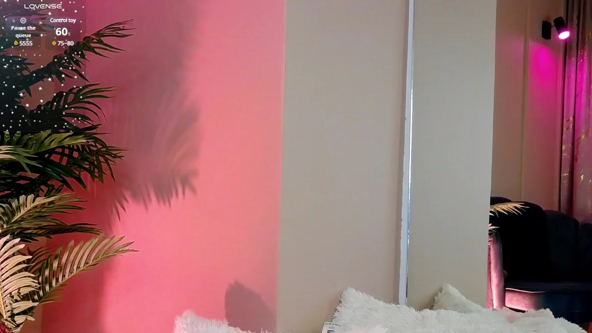 Gallery image thumbnail from Avril_Cyrus's myfreecams stream on, 05/31/2025, 13:07 image 14 of 20