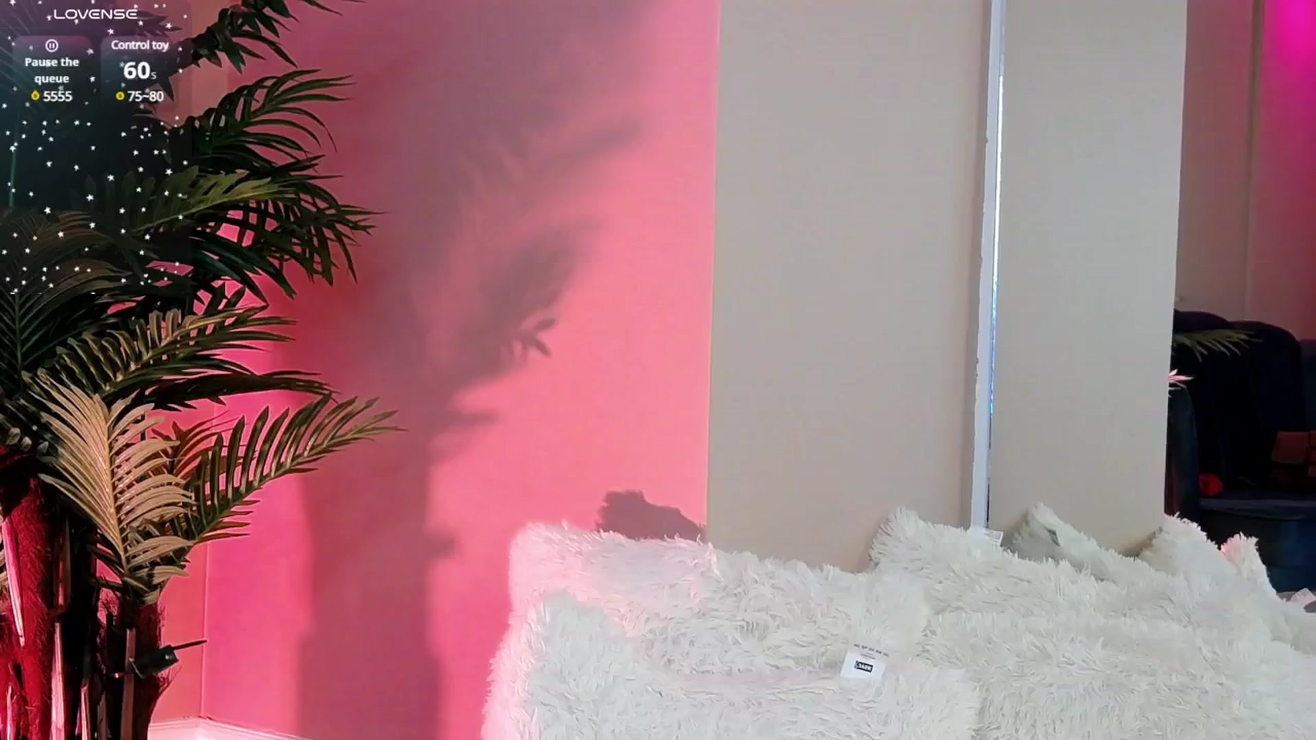 Gallery image thumbnail from Avril_Cyrus's myfreecams stream on, 06/06/2025, 09:40 image 16 of 20