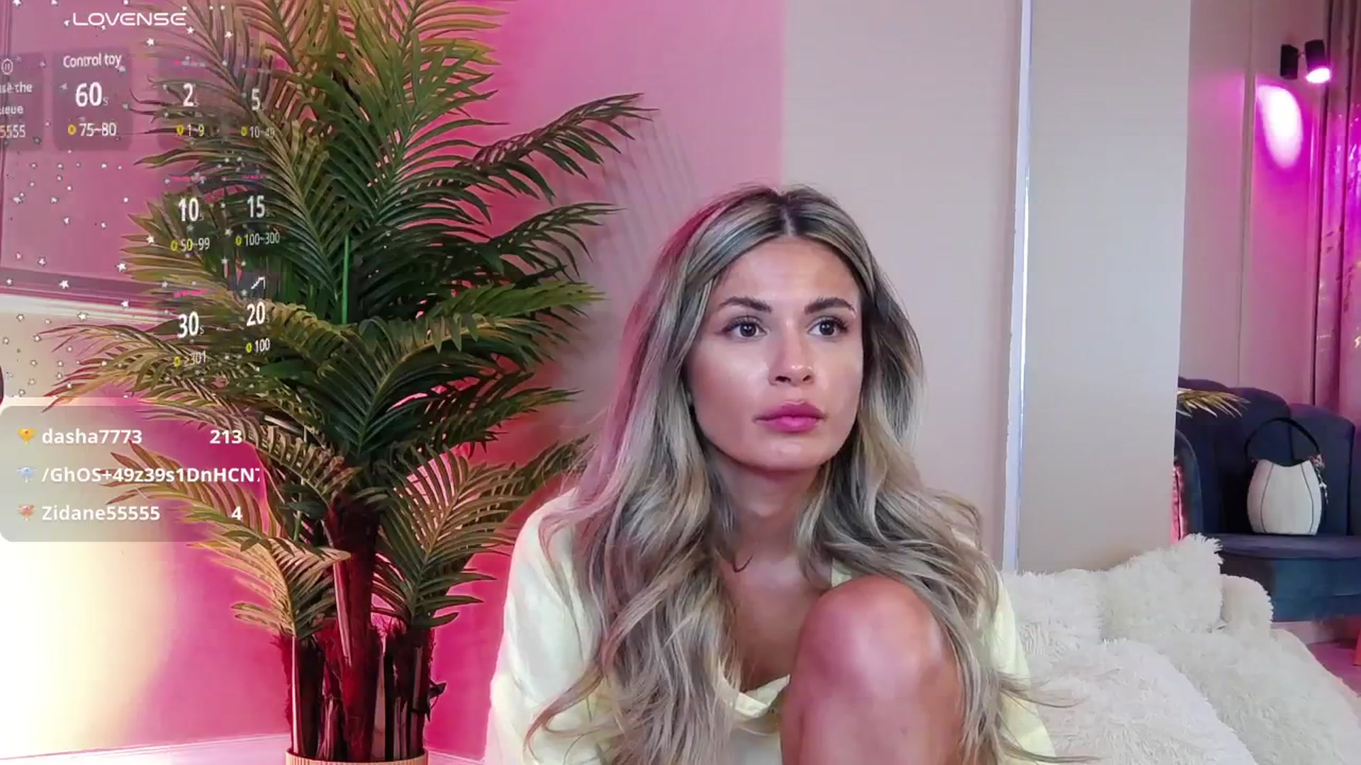 Gallery image thumbnail from Avril_Cyrus's myfreecams stream on, 07/09/2025, 14:04 image 6 of 20