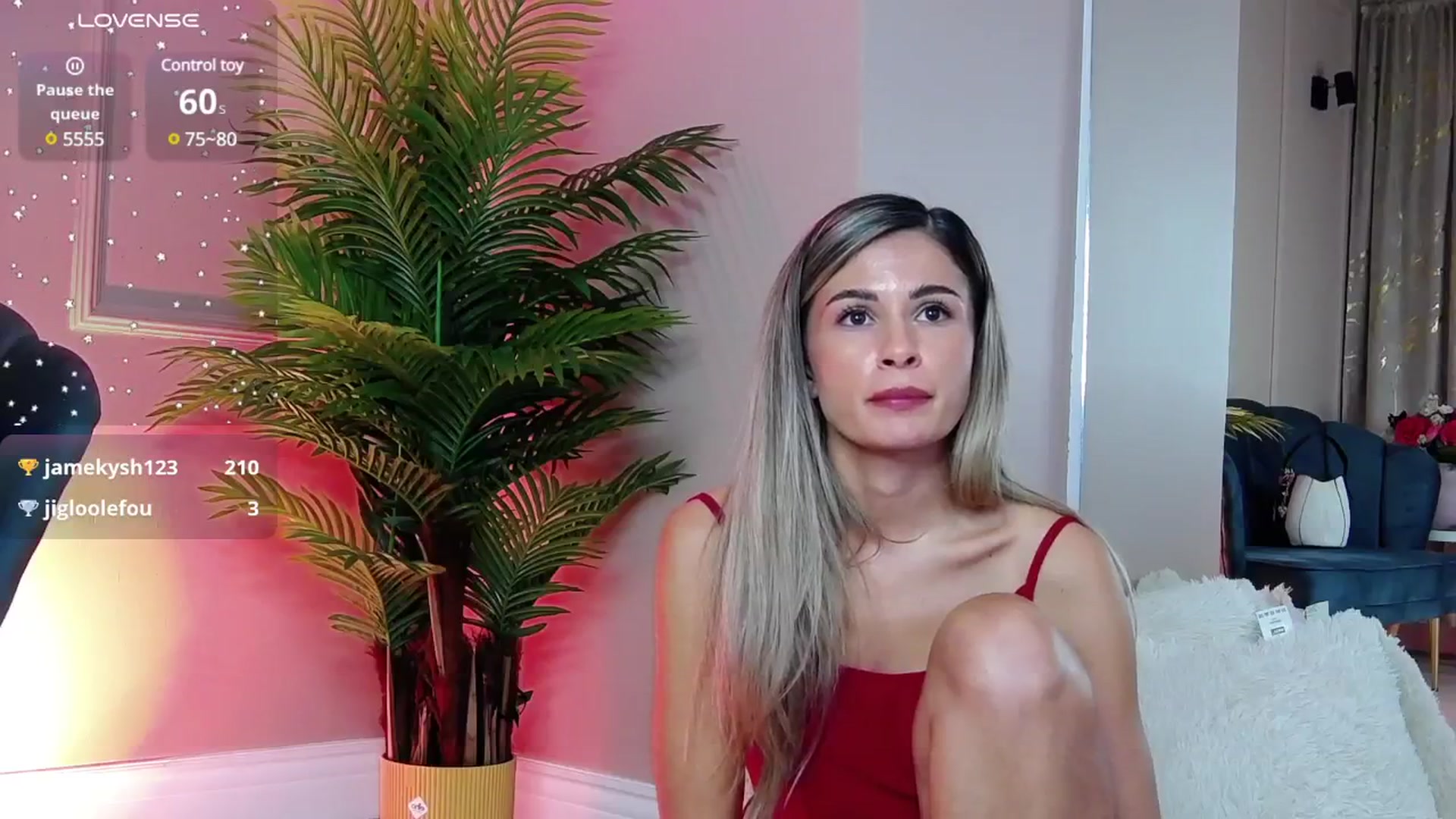 Gallery image thumbnail from Avril_Cyrus's myfreecams stream on, 08/04/2025, 12:59 image 13 of 20