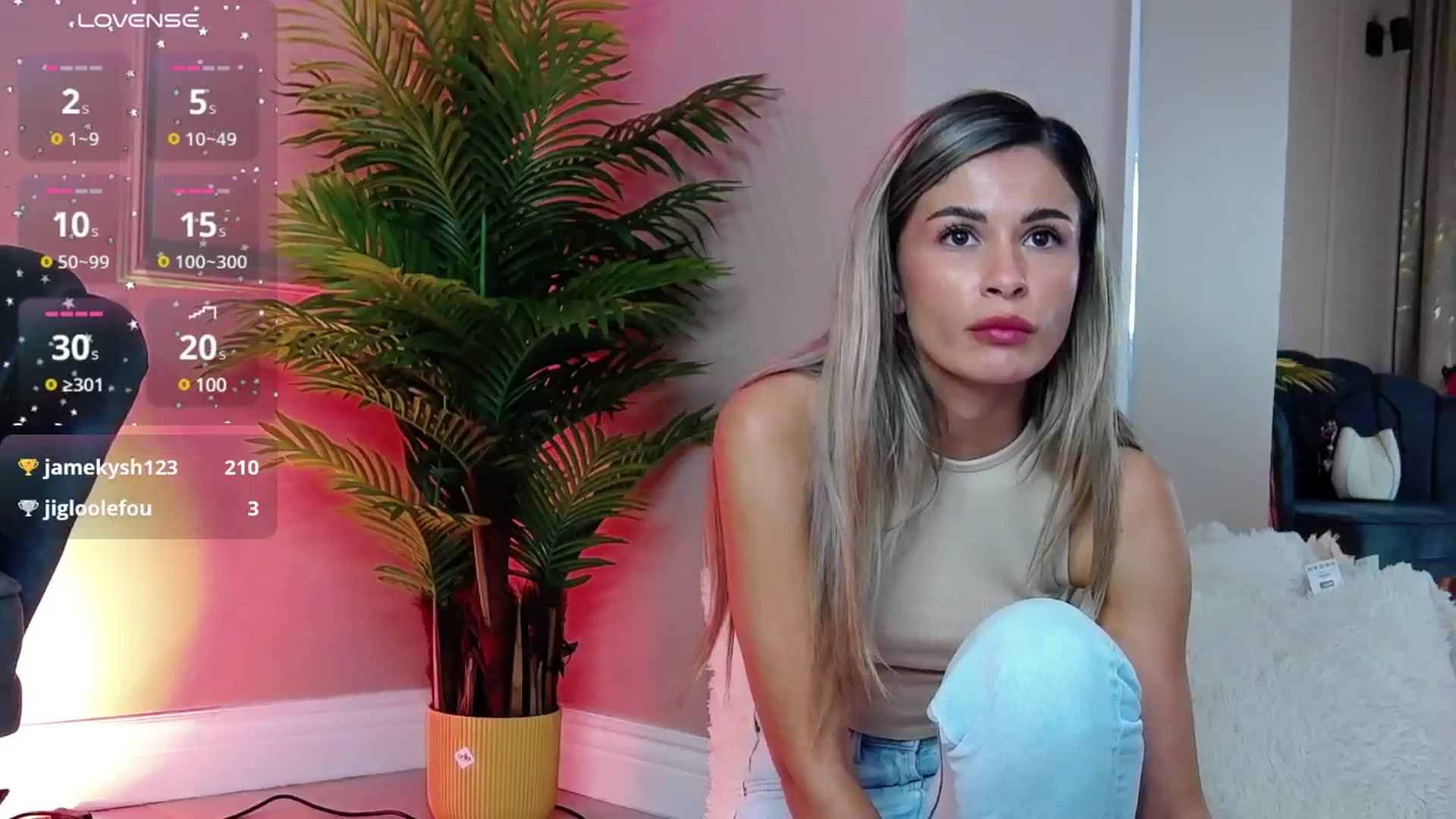 Gallery image thumbnail from Avril_Cyrus's myfreecams stream on, 08/04/2025, 12:59 image 20 of 20