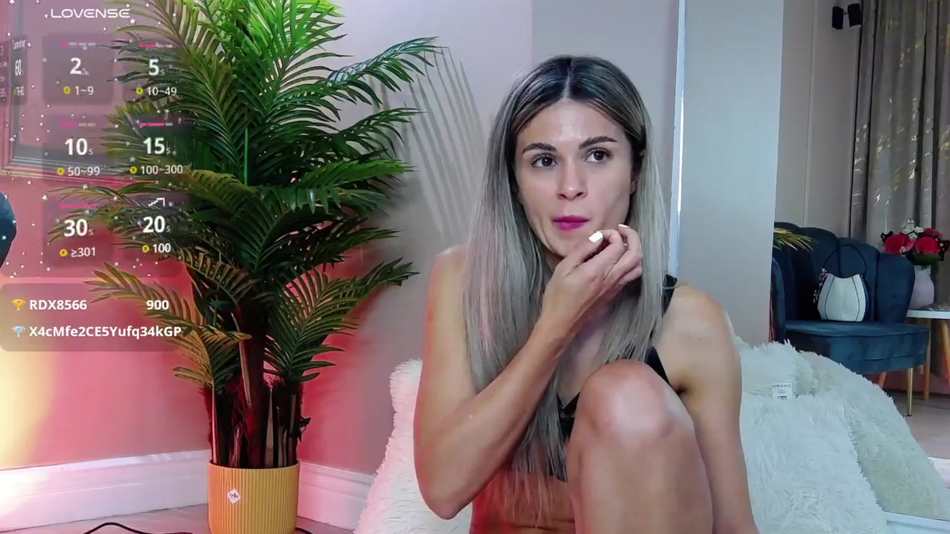Gallery image thumbnail from Avril_Cyrus's myfreecams stream on, 08/05/2025, 12:48 image 17 of 20