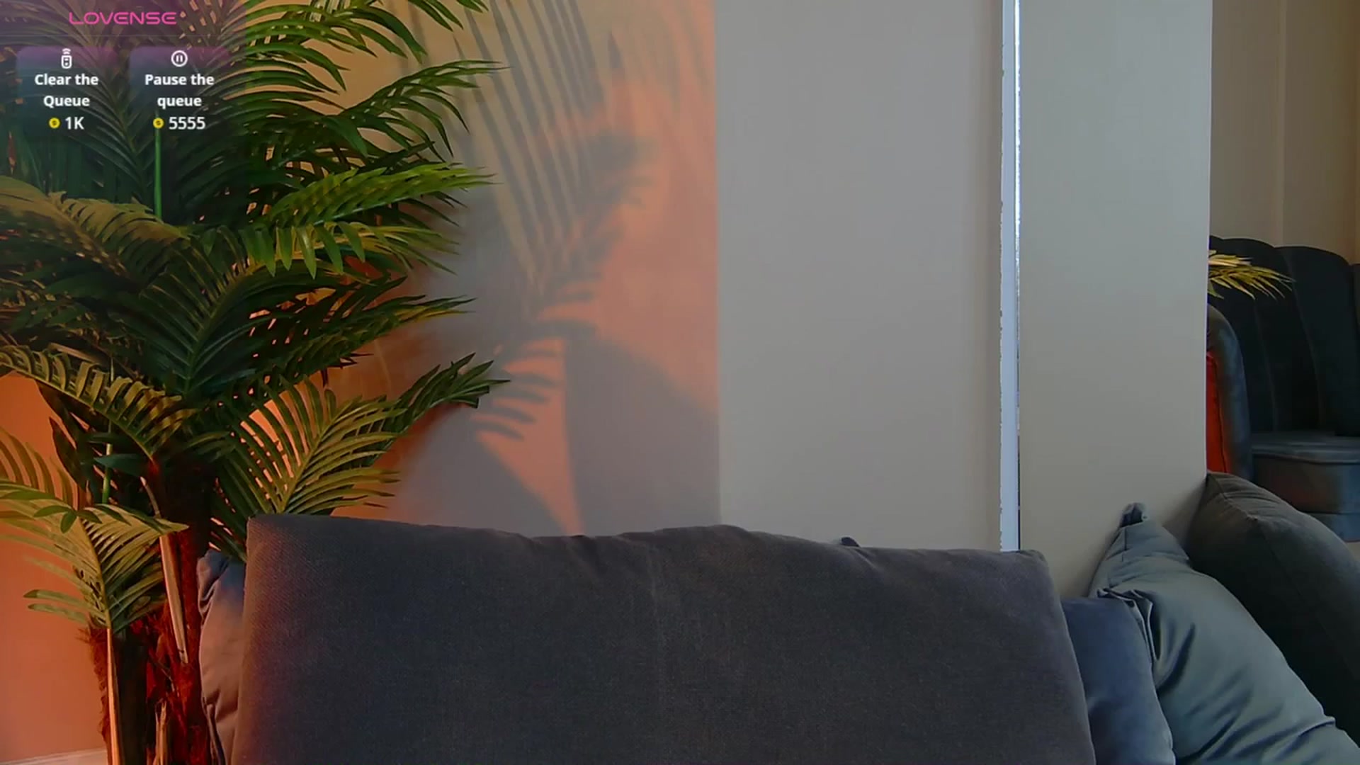 Gallery image thumbnail from Avril_Cyrus's myfreecams stream on, 08/20/2025, 12:02 image 14 of 20