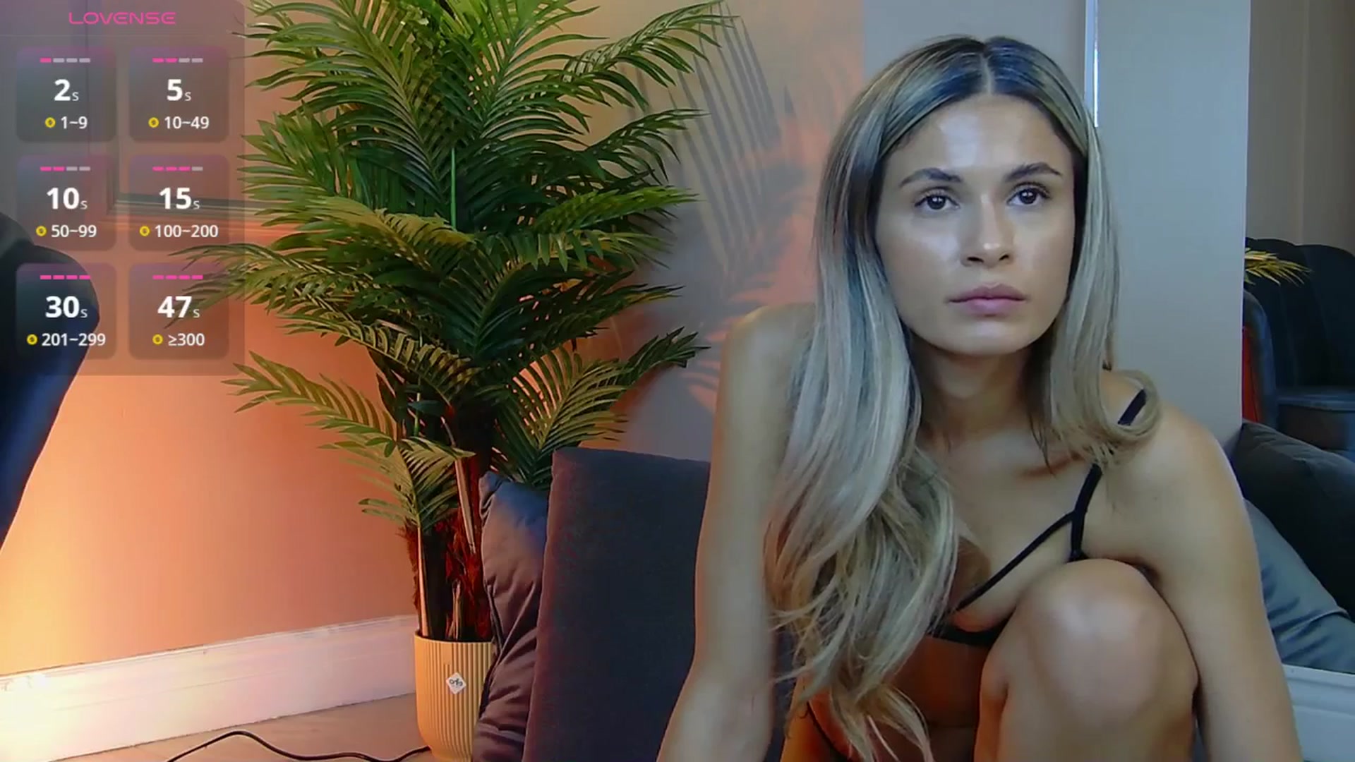 Gallery image thumbnail from Avril_Cyrus's myfreecams stream on, 08/20/2025, 12:02 image 6 of 20