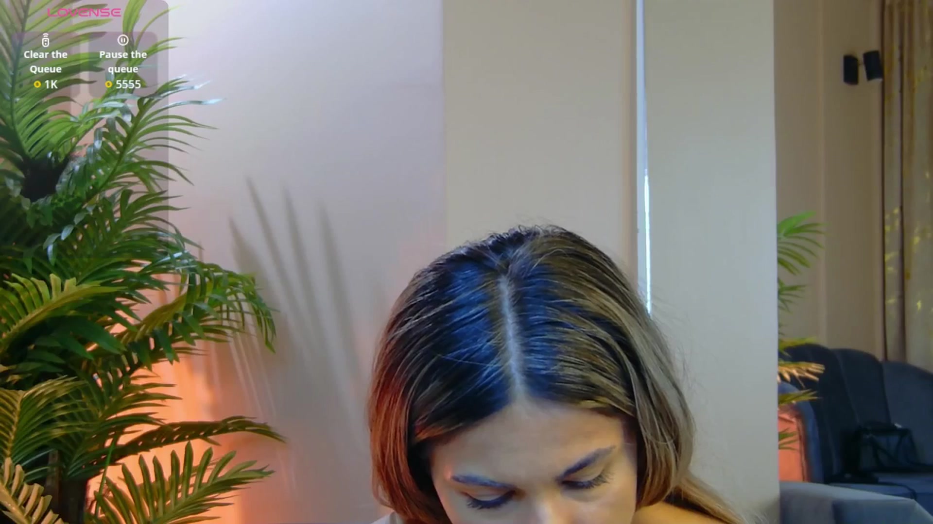 Gallery image thumbnail from Avril_Cyrus's myfreecams stream on, 09/15/2025, 13:18 image 14 of 20